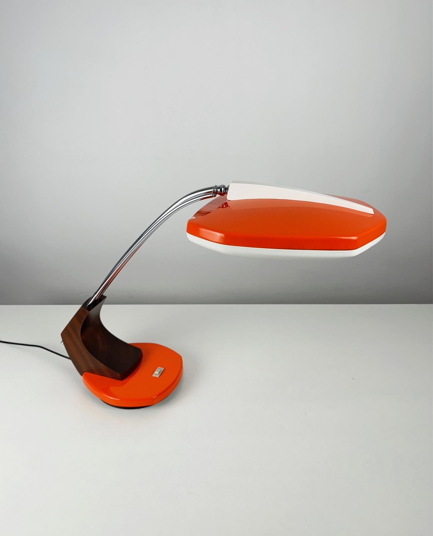 The Fase FALUX lamp is an iconic piece of mid-century modern lighting design, produced by the Spanish company Fase and design by Luis Perez de la Oliva and Pedro Martin. Fase, founded in Madrid in the early 1960s, became well-known for its