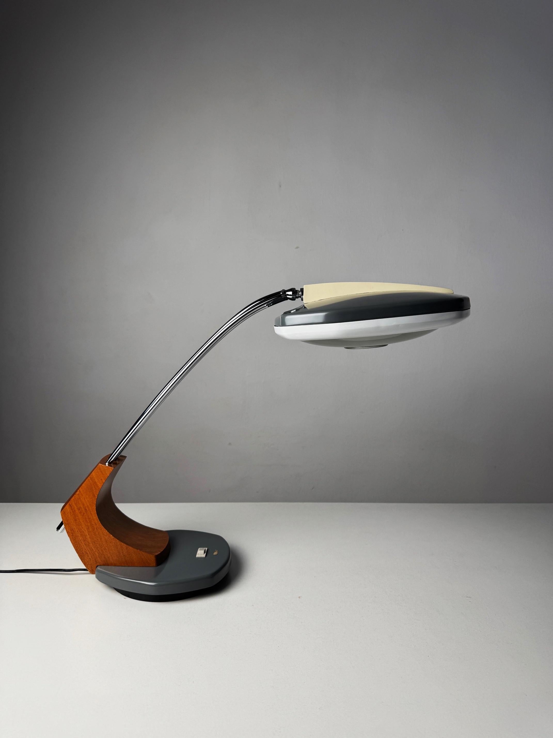 Mid-Century Modern Fase Falux designed by Luis Perez de la Oliva and Pedro Martin in the 70's For Sale