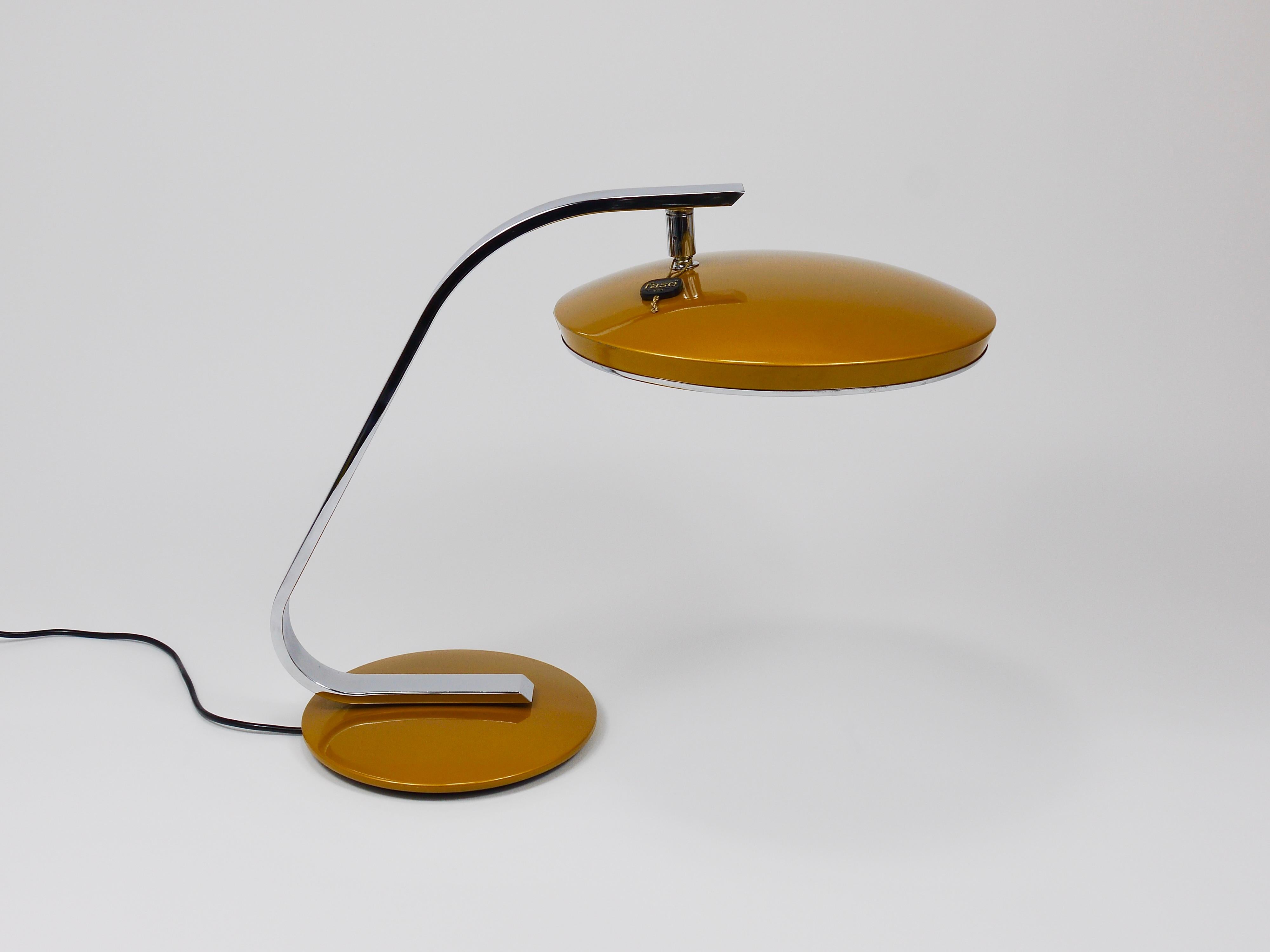 Lampada da scrivania Fase Madrid Design, Luis Pérez de la Oliva, Spagna, anni '70 in vendita 5