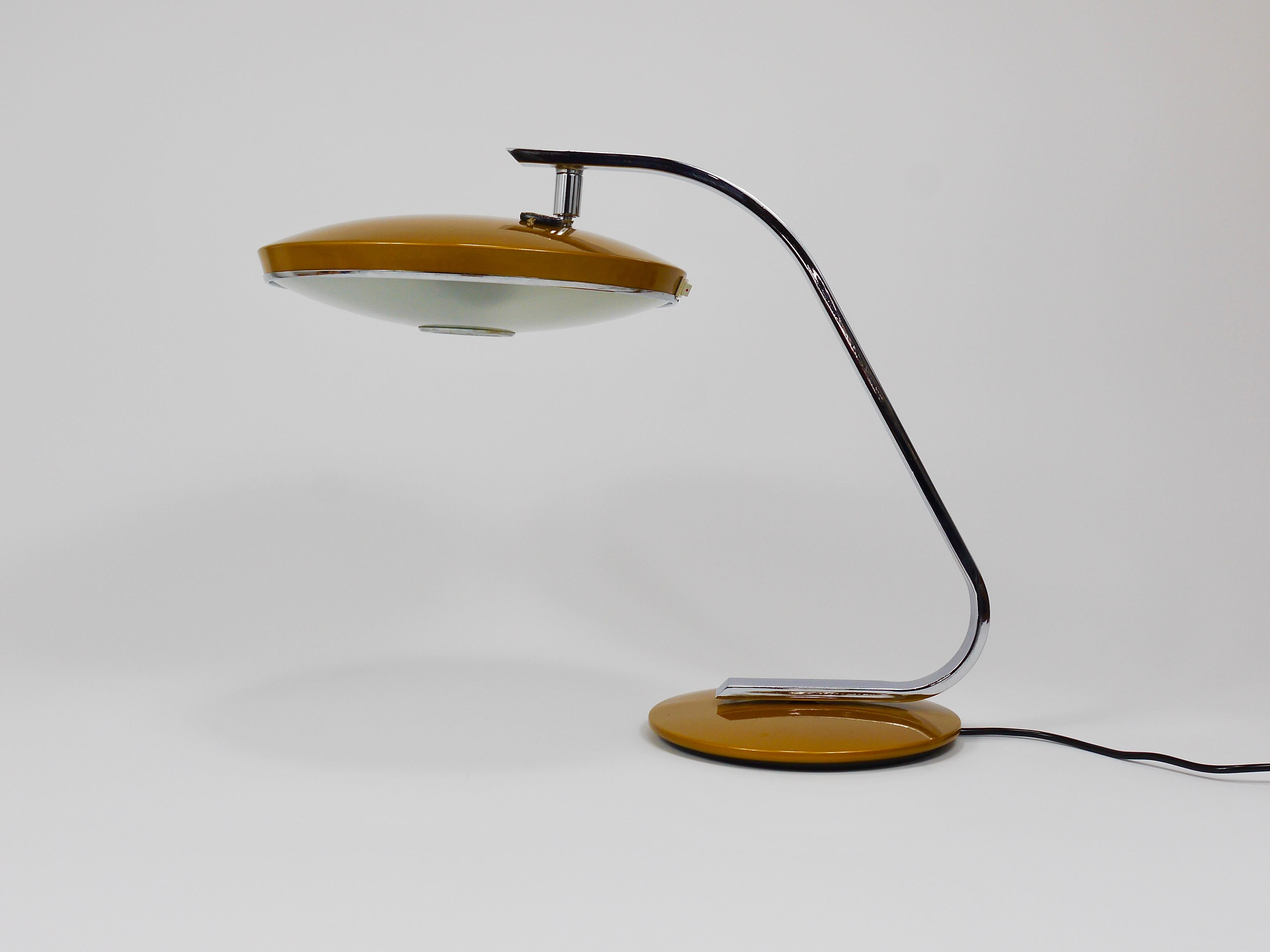 Lampada da scrivania Fase Madrid Design, Luis Pérez de la Oliva, Spagna, anni '70 in vendita 7