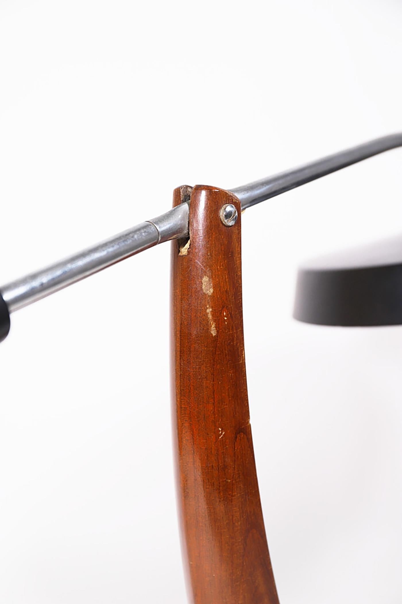 Fase Madrid President Pendulum Desk Lamp 1
