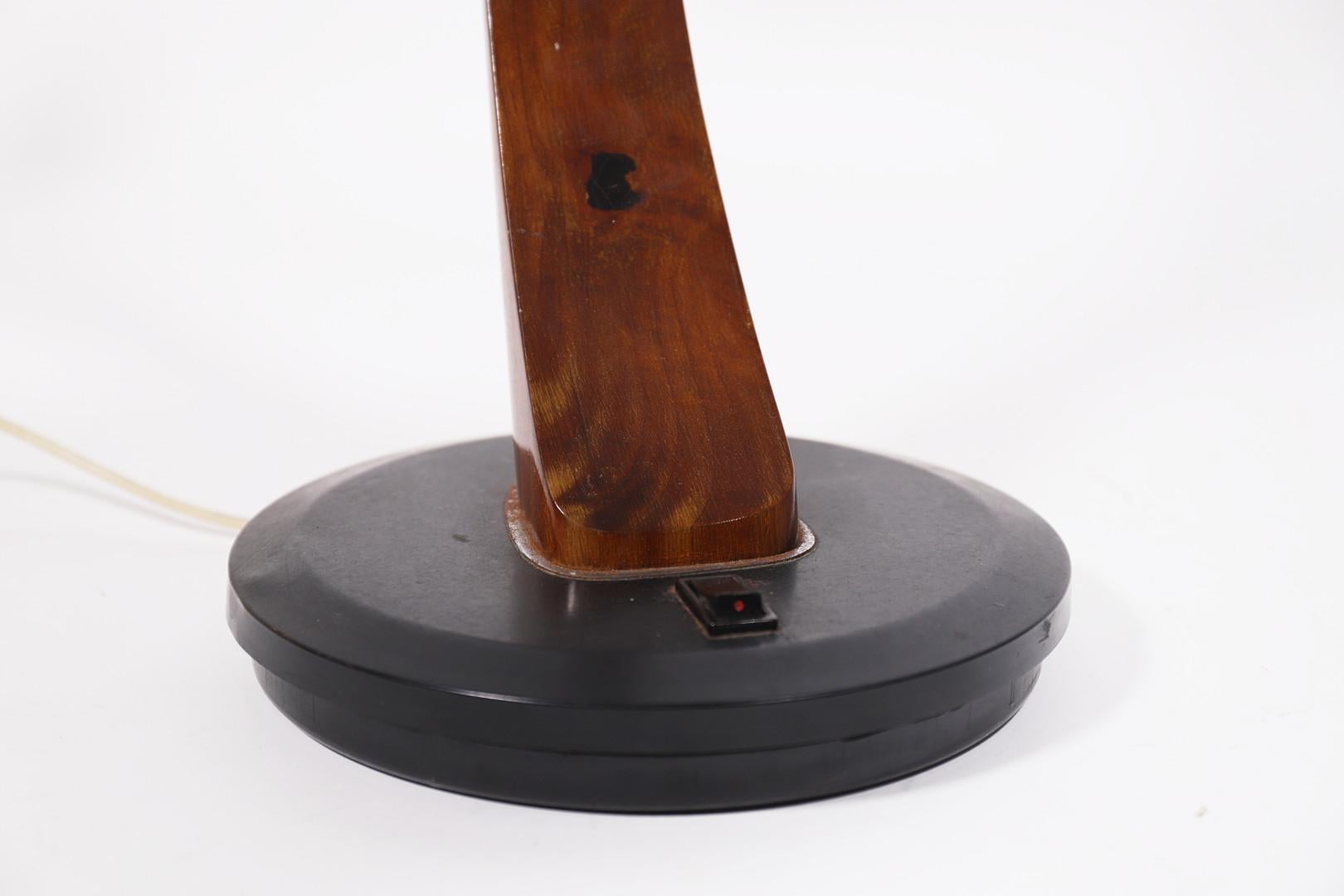 Mid-20th Century Fase Madrid President Pendulum Desk Lamp
