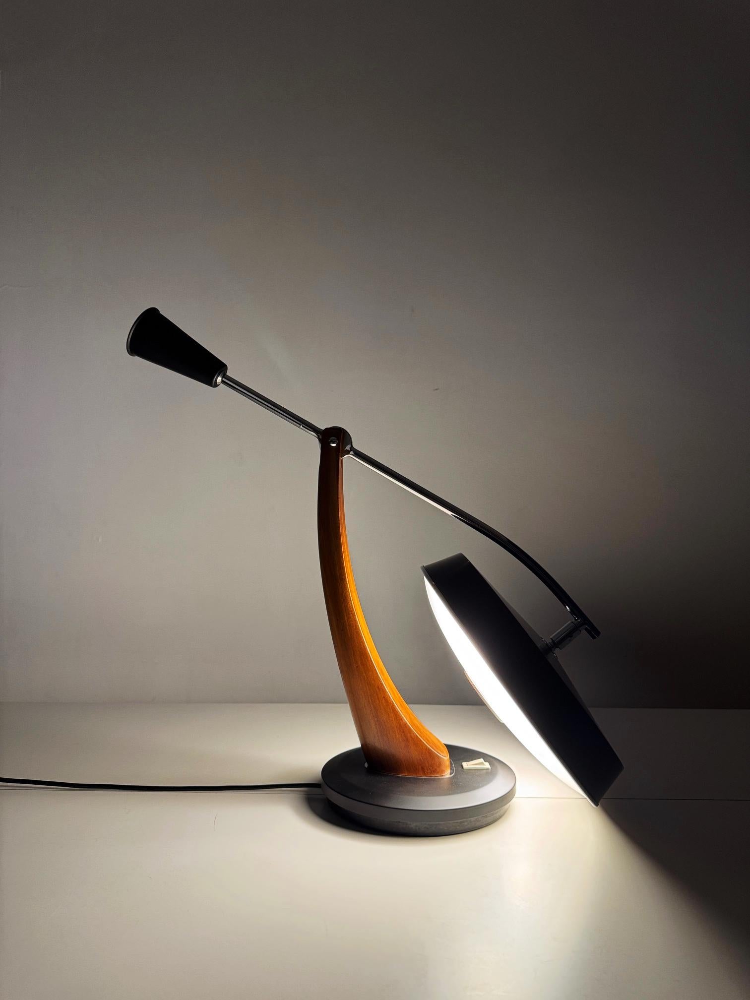 Lampe de table Fase Péndulo de Luis Pérez de la Oliva et Pedro Martín 70's en vente 4