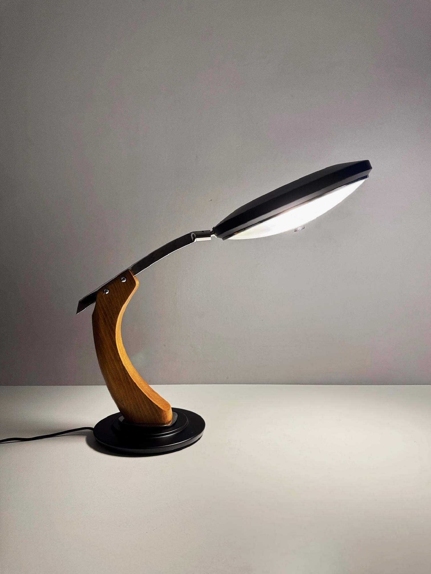 FASE President Lamp from the 80's Designed by Luis Pérez de la Oliva 4