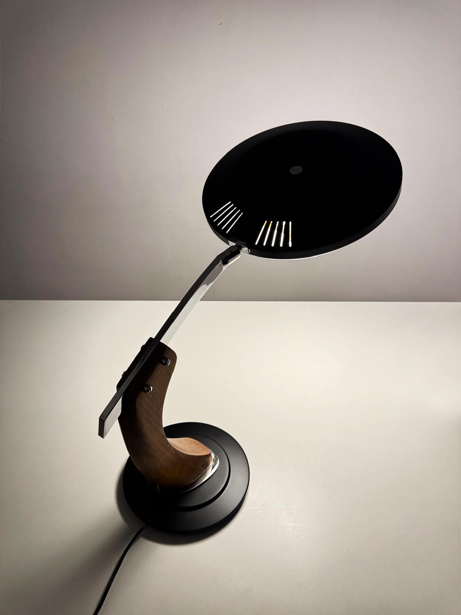 FASE President Lamp from the 80's Designed by Luis Pérez de la Oliva 2