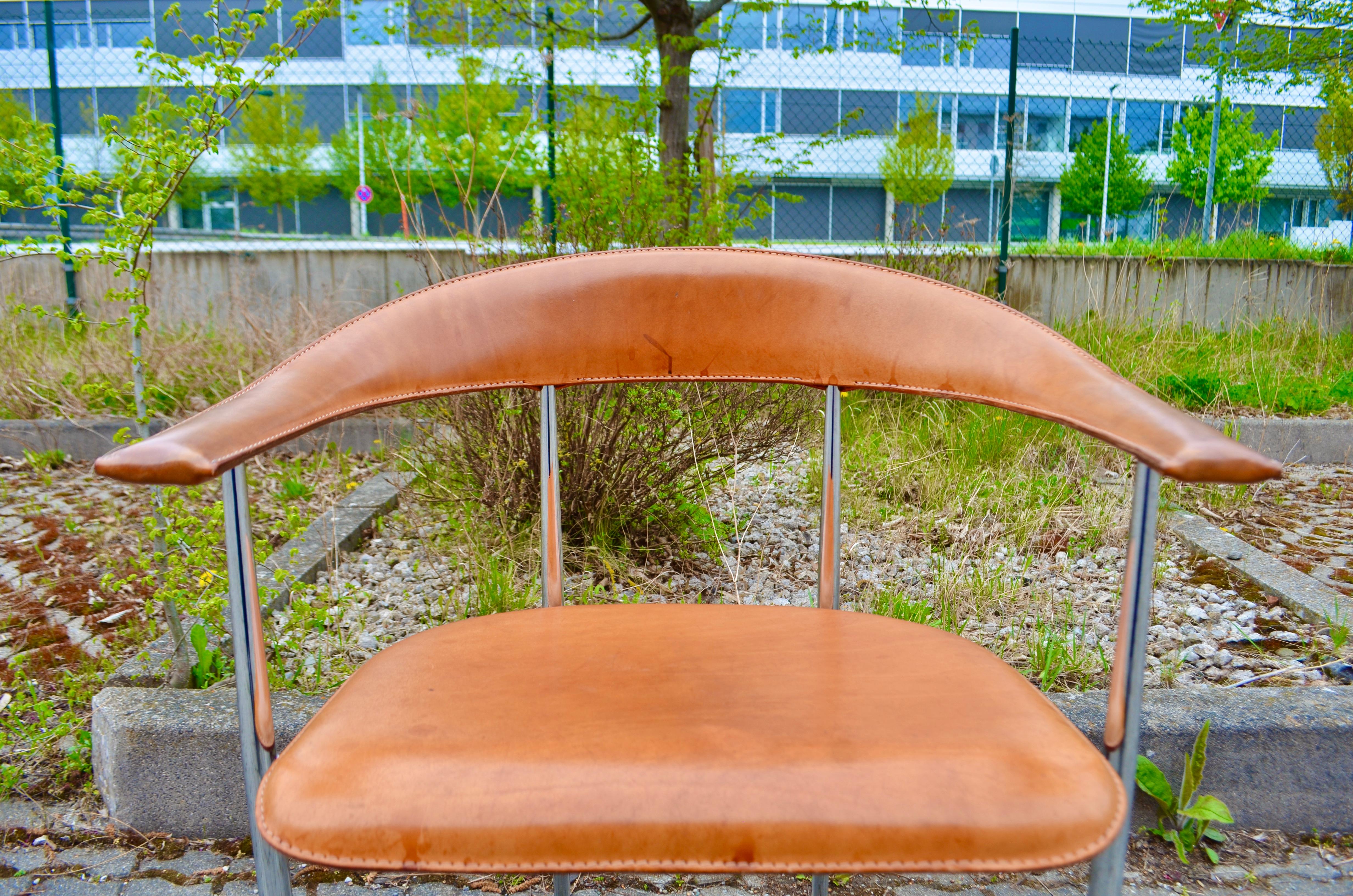 Cognacfarbener Vintage-Stuhl aus pflanzlichem Leder P40 von Vegni & Gualtierotti  im Angebot 3