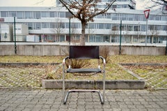 Fasem Vintage Italy black Leather Dining Chairs Armchairs Cantilever