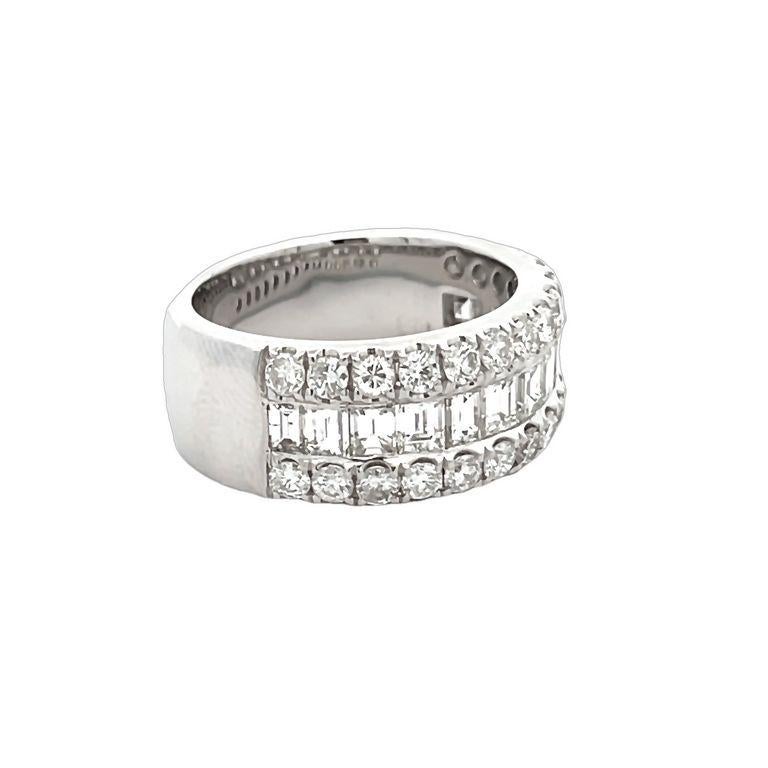 Modern Fashion Baguette Diamond Ring 2.81ct 18K white gold  For Sale