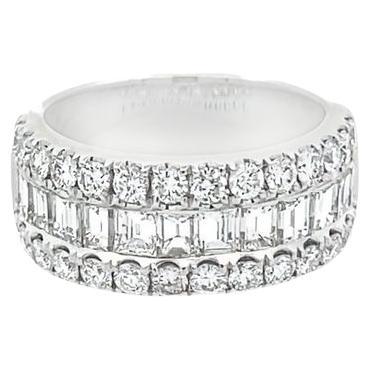 Bague mode diamant baguette 2,81 carats or blanc 18 carats 