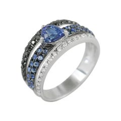 Fashion Blue Sapphire Diamonds White Gold Gorgeous Band Ring for Her