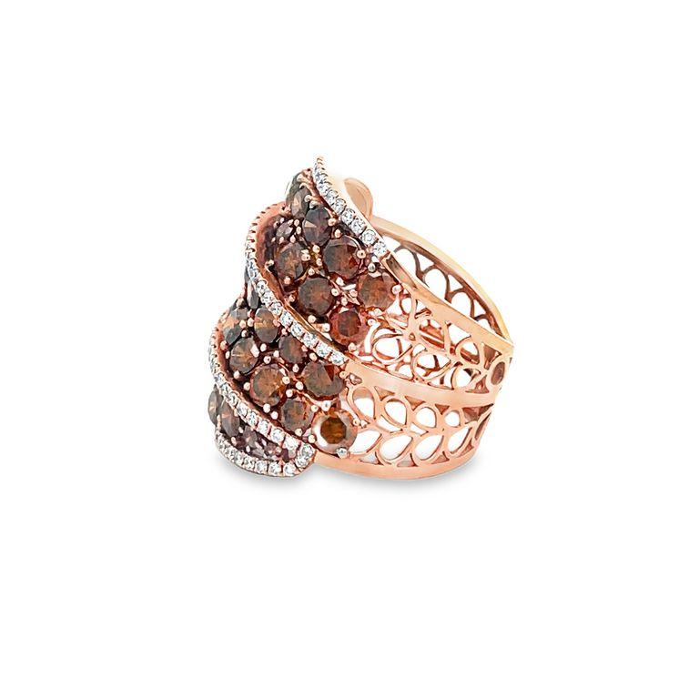 Anello con diamante colorato alla moda 6.33CT in oro rosa 18K In condizioni Nuovo in vendita a New York, NY