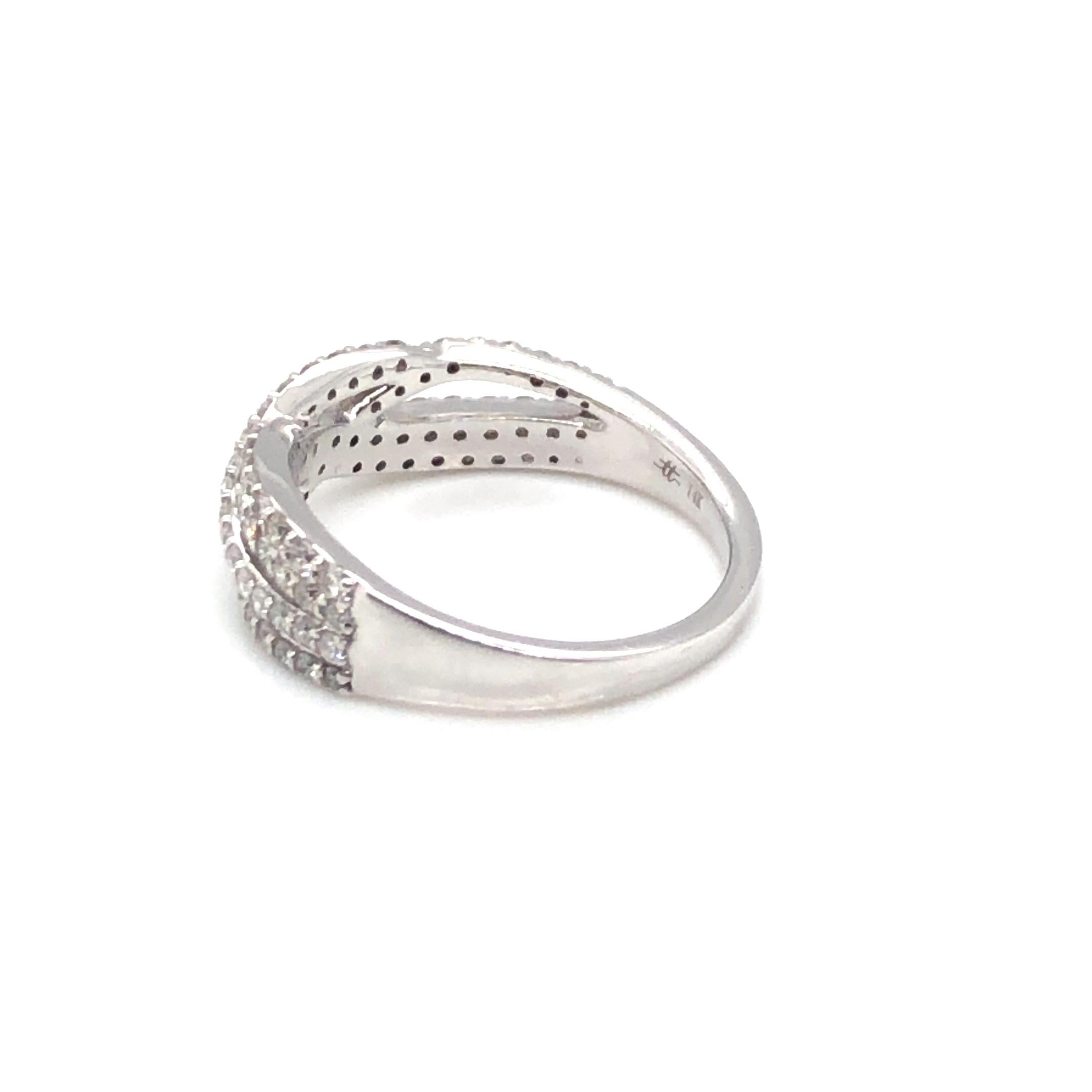Round Cut Fashion Diamond Ring 14K White Gold