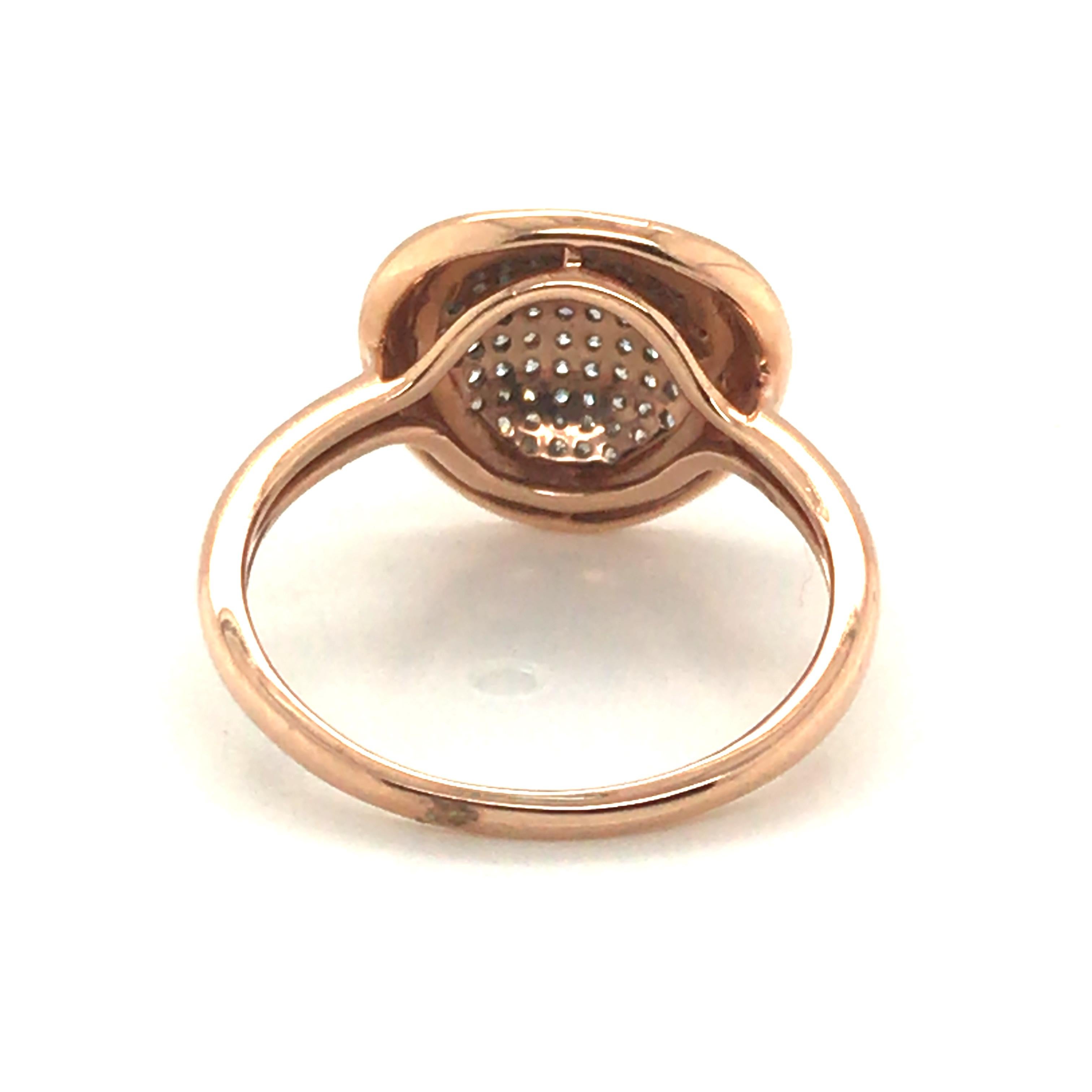 Fashion Diamond Ring with 14 Karat Rose Gold In New Condition For Sale In New York, NY