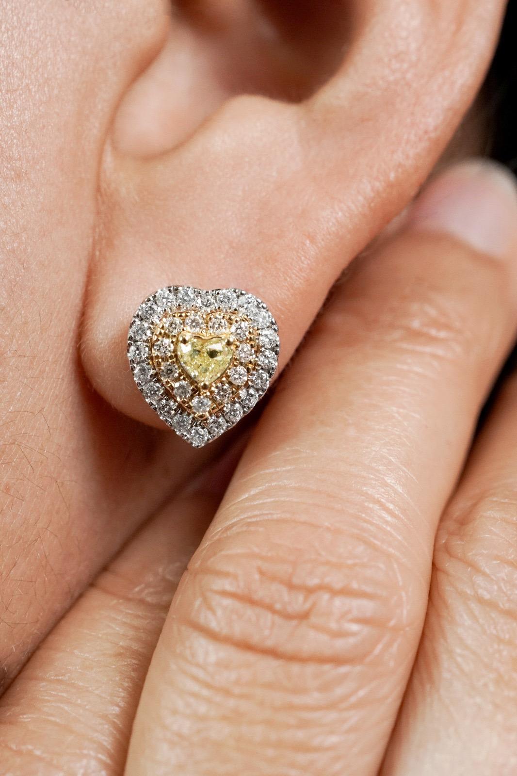 EARRING 18K White Yellow Gold 

Diamond 0.55 Cts/62 Pieces, Yellow Diamond 0.36 Cts/2 Pieces


With a heritage of ancient fine Swiss jewelry traditions, NATKINA is a Geneva based jewellery brand, which creates modern jewellery masterpieces suitable