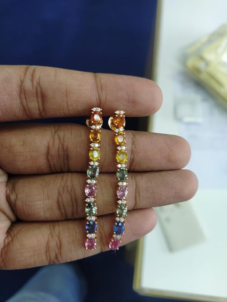 Moda Orecchini in oro bianco 18 carati con diamante per lei in vendita 2