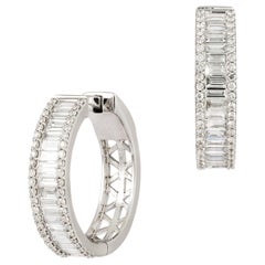 Fashion Diamond White 18 Karat Gold Earrings for Her