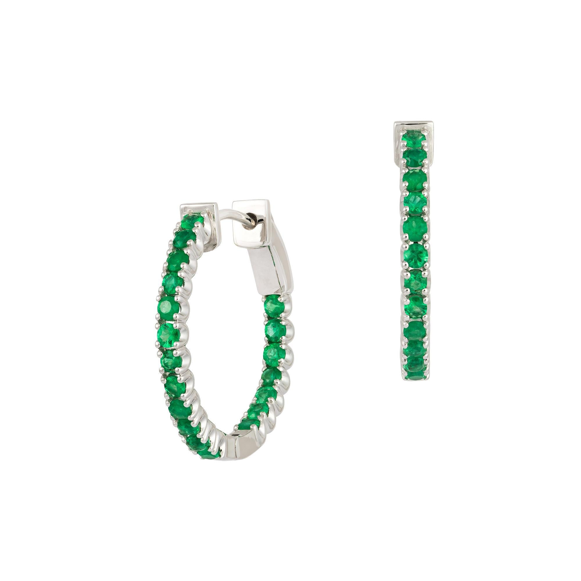 EARRING 18K White Gold Emerald 1.01 Cts/38 Pieces
