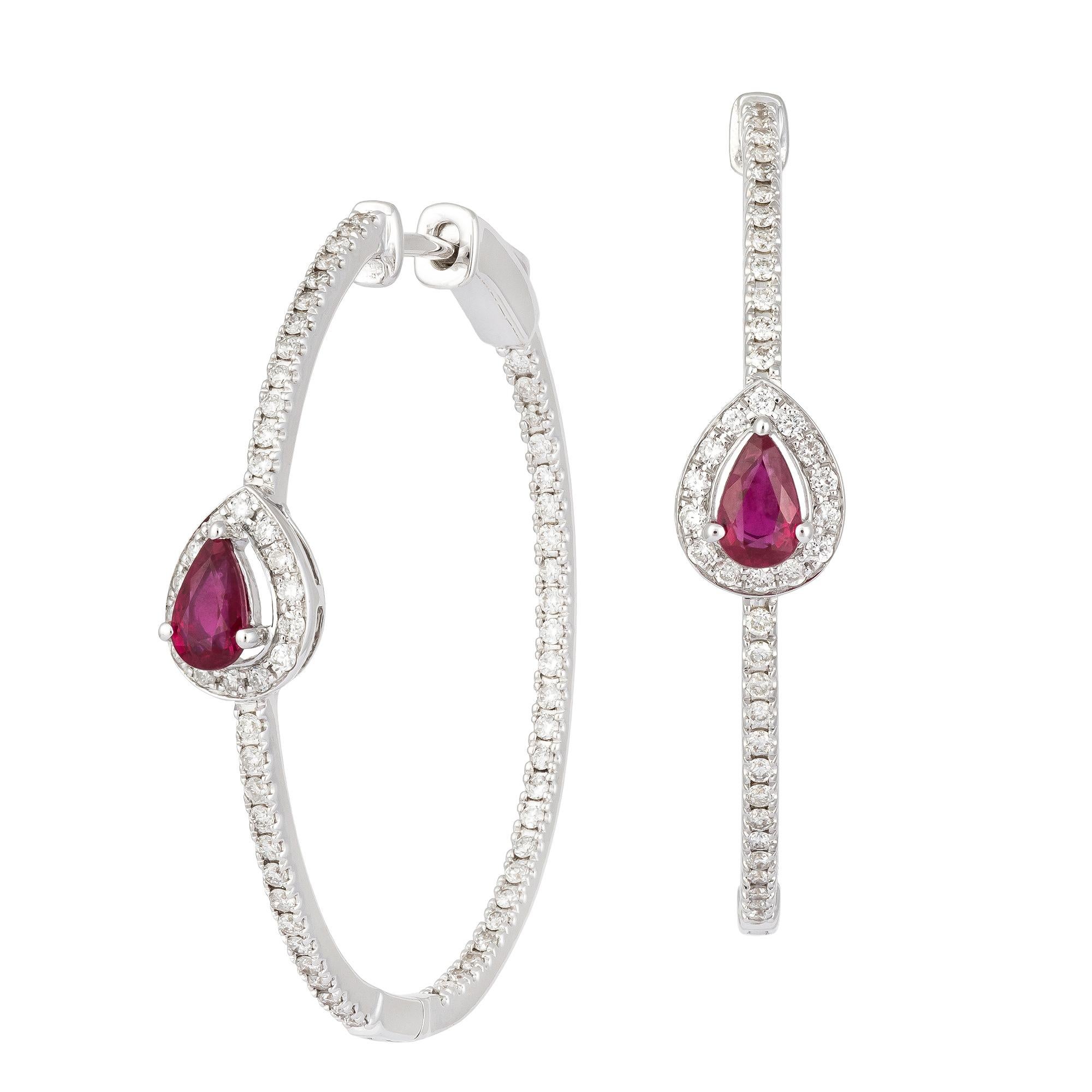 Fashion Diamond White 18 Karat Gold Earrings for Her In New Condition For Sale In Genève, GE