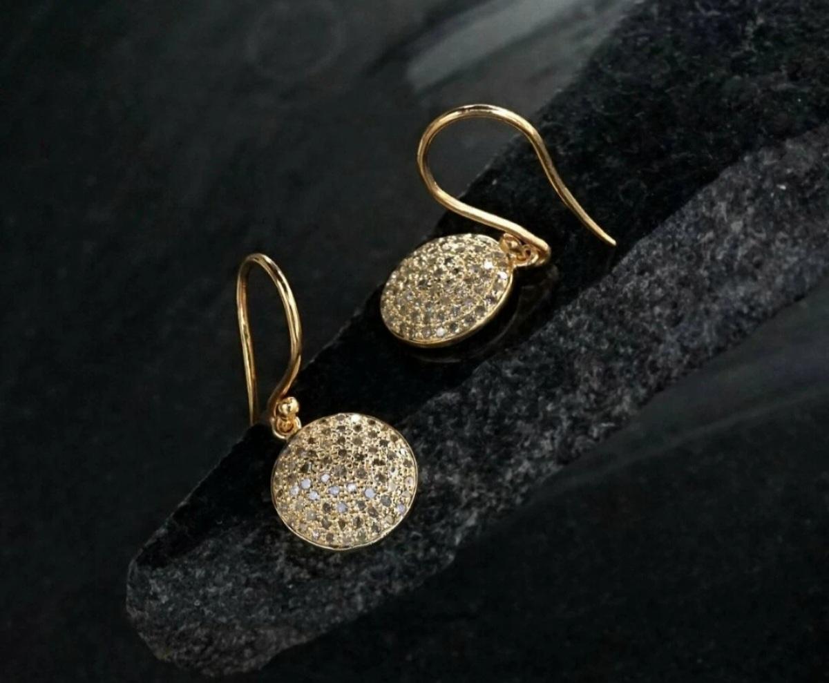 Orecchino a disco di moda in argento 925 Diamante Designer Orecchino pendente Unisex Goccia. In condizioni Nuovo in vendita a Chicago, IL
