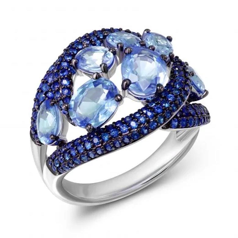 Modern Fashion Every Day Blue Sapphire White Gold Ring for Her For Sale