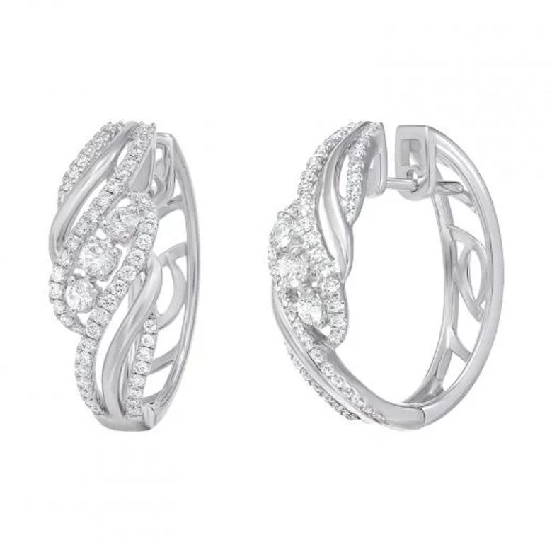 Orecchini in oro bianco 14K 
Diamante 6-RND-0,028ct H/VS2A 
Diamante 102-RND-0,47ct H/VS2A 

Peso 4,91 grammi


Con un patrimonio di antiche tradizioni di alta gioielleria svizzera, NATKINA è un marchio di gioielli con sede a Ginevra, che crea