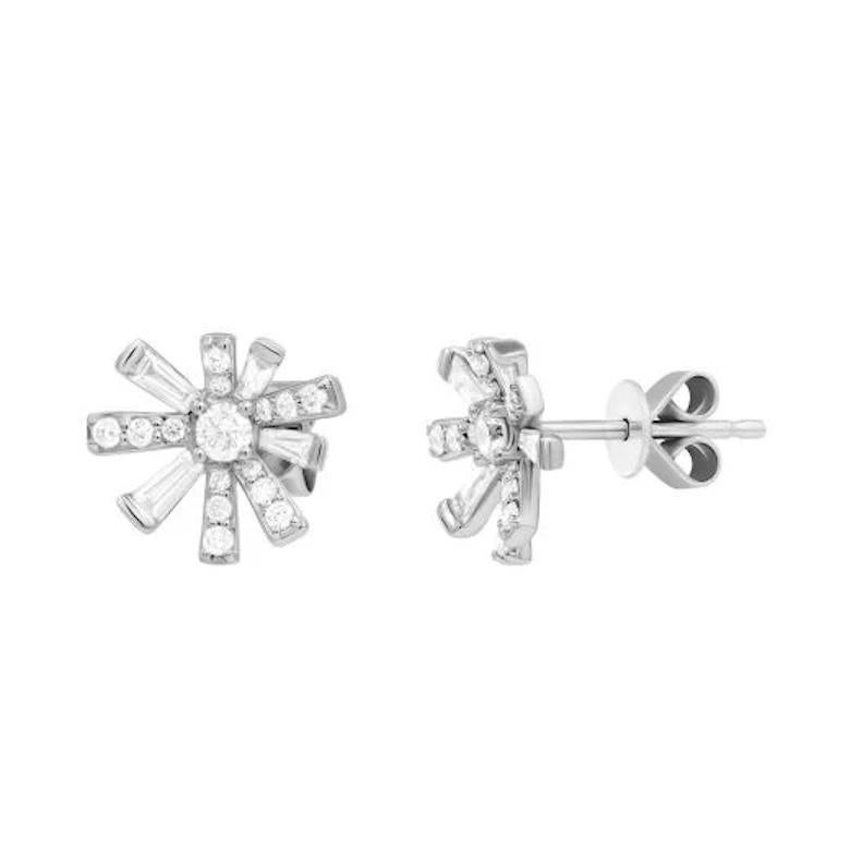 Asscher Cut Fashion Every Day Diamond White Gold Stud Earrings for Her For Sale