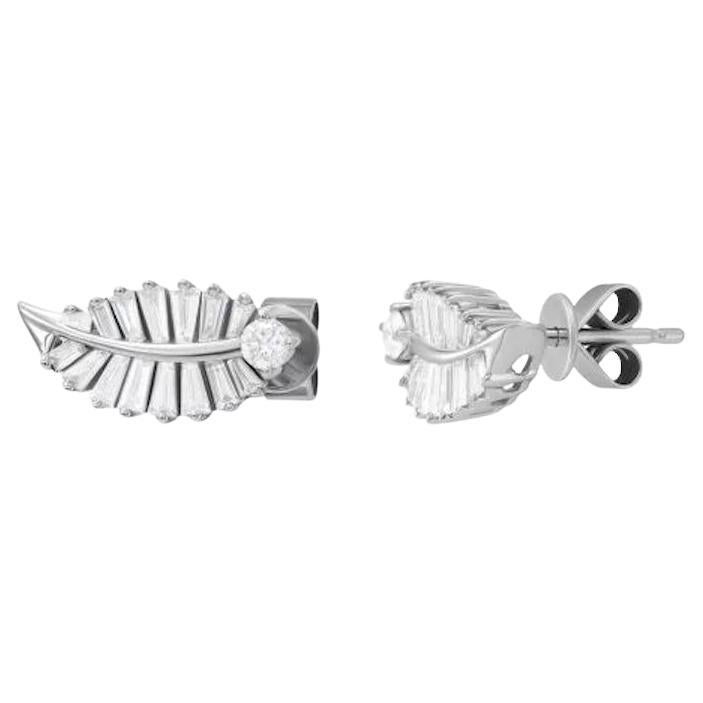 Clous d'oreilles mode de tous les jours en or blanc et diamants pour elle en vente