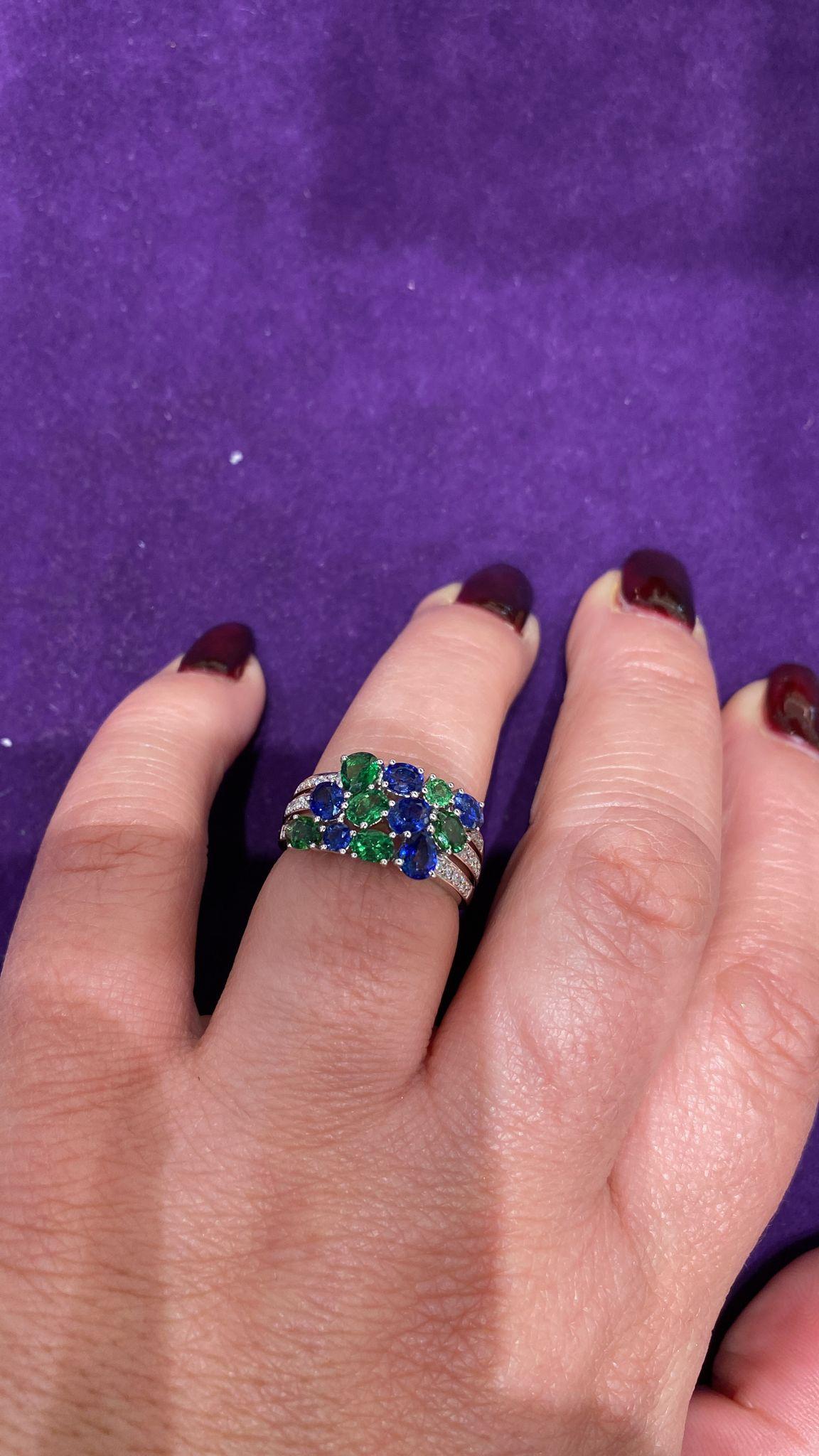 Mode Everyday Ring mit blauem Saphir und Diamant aus Weißgold für Sie im Zustand „Neu“ im Angebot in Montreux, CH