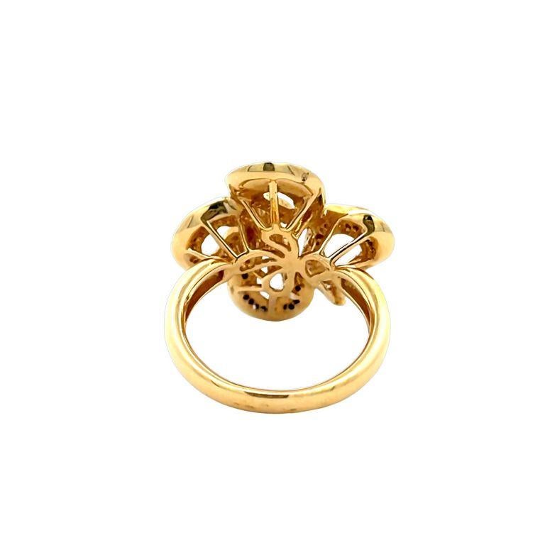 Women's Fashion Flower Diamond Ring 0.37 CT in 14K Yellow Gold For Sale