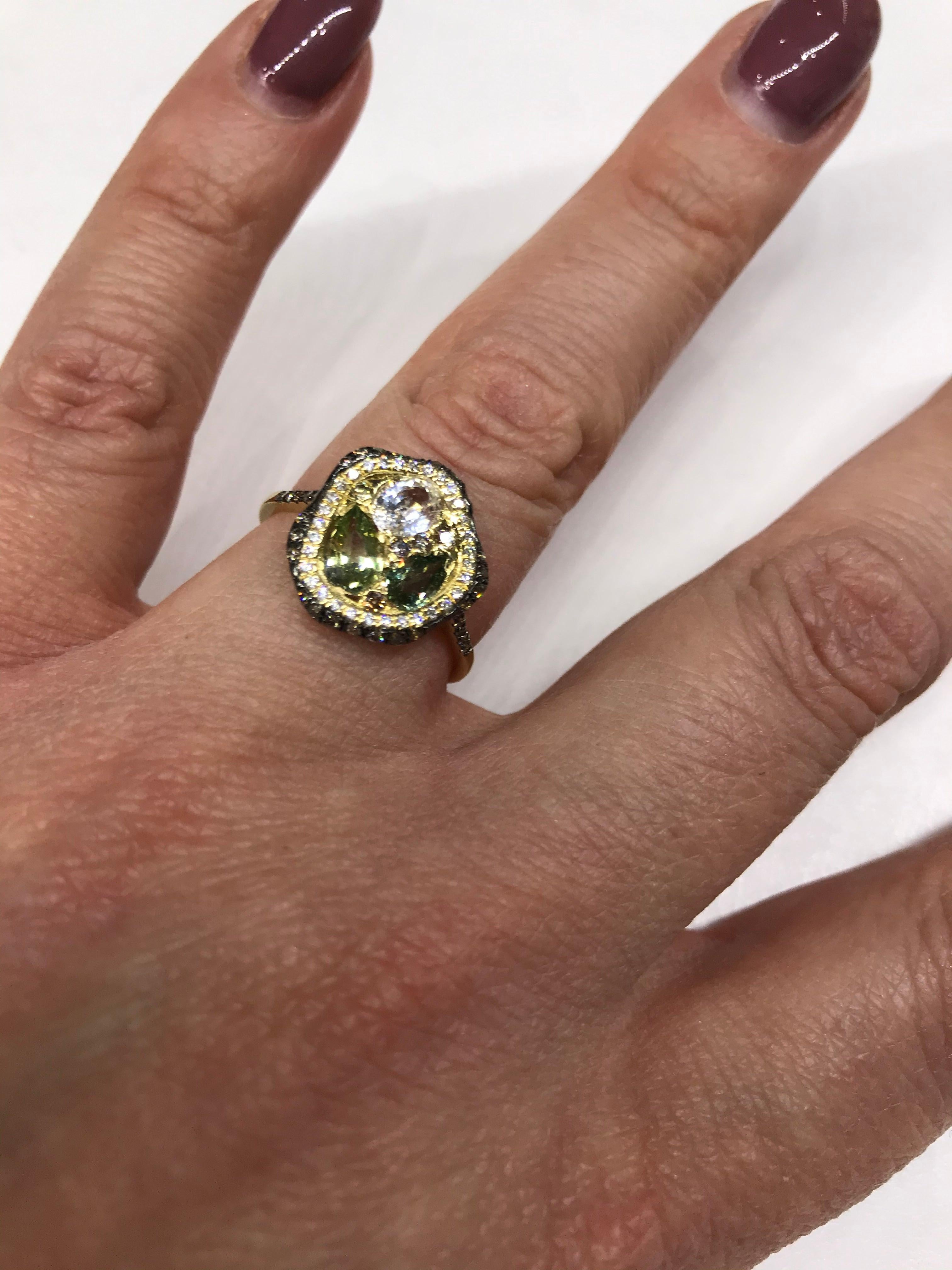 For Sale:  Fashion Green Sapphire Diamond Yellow Gold Ring 9