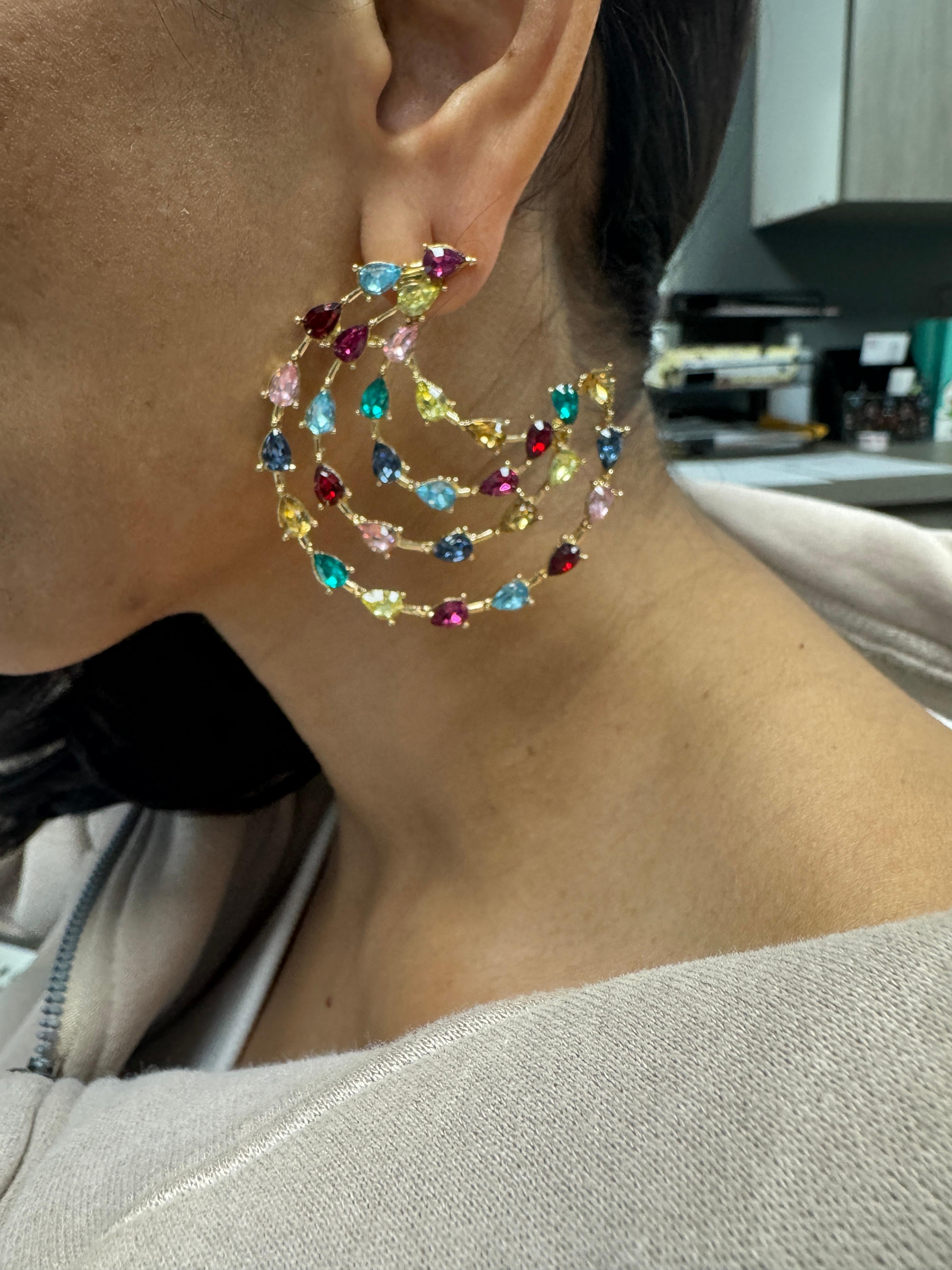 Boucles d'oreilles multicolores à la mode en vente 2