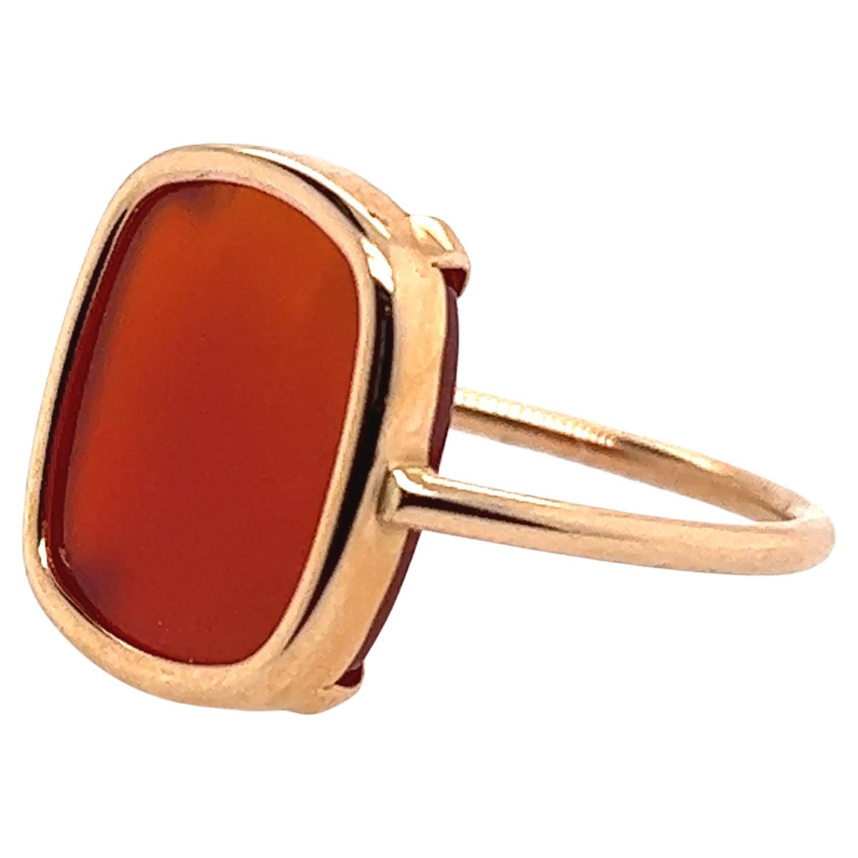 Fashion Ring Agate Rouge Rose Gold 18 Karat For Sale