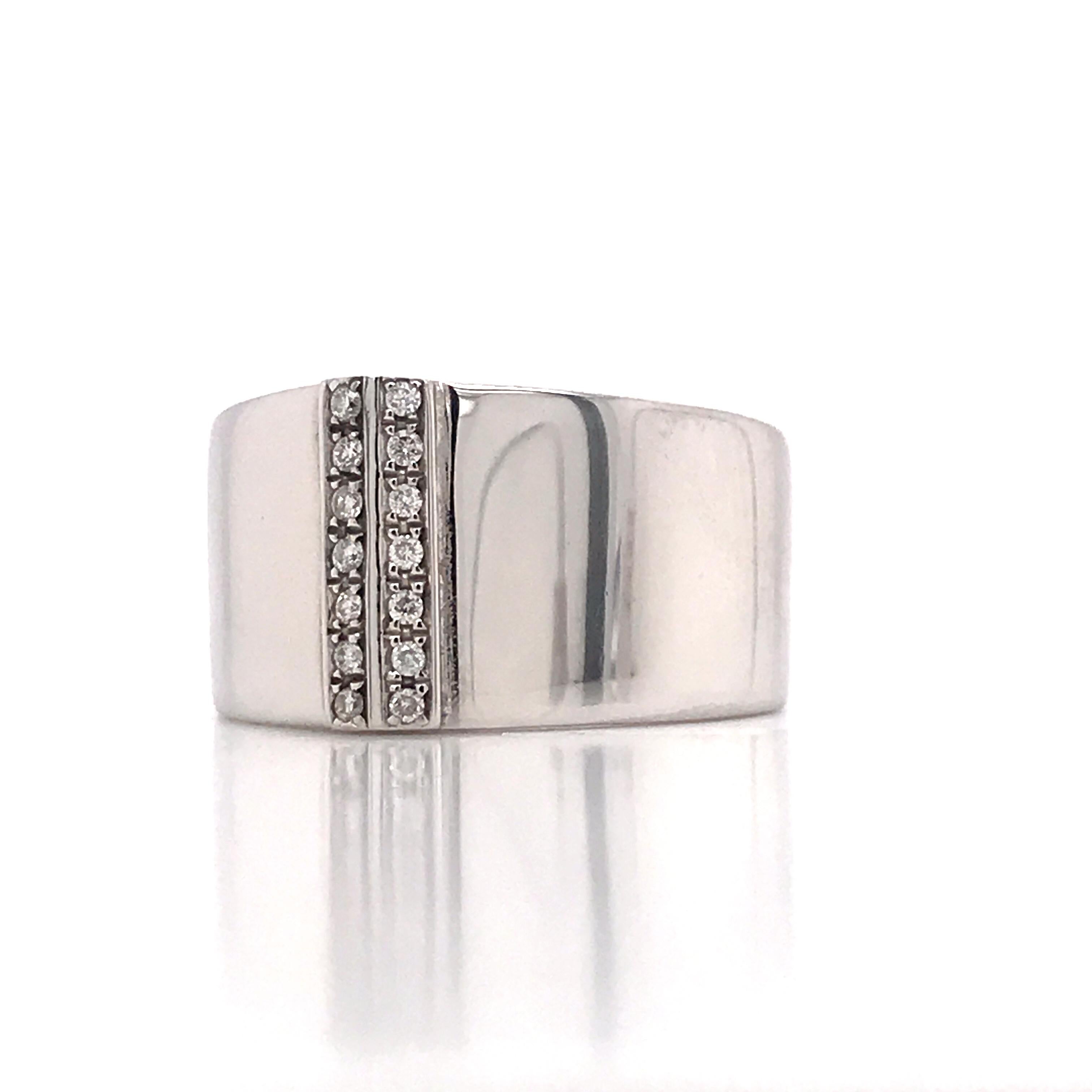 Contemporary Fashion Ring Diamonds White Gold 18 Karat For Sale