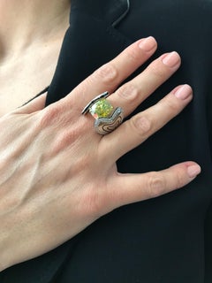 Fashion Ring, Natural Certified Sphalerite 10.60 Carat White Gold, Diamonds Pavè