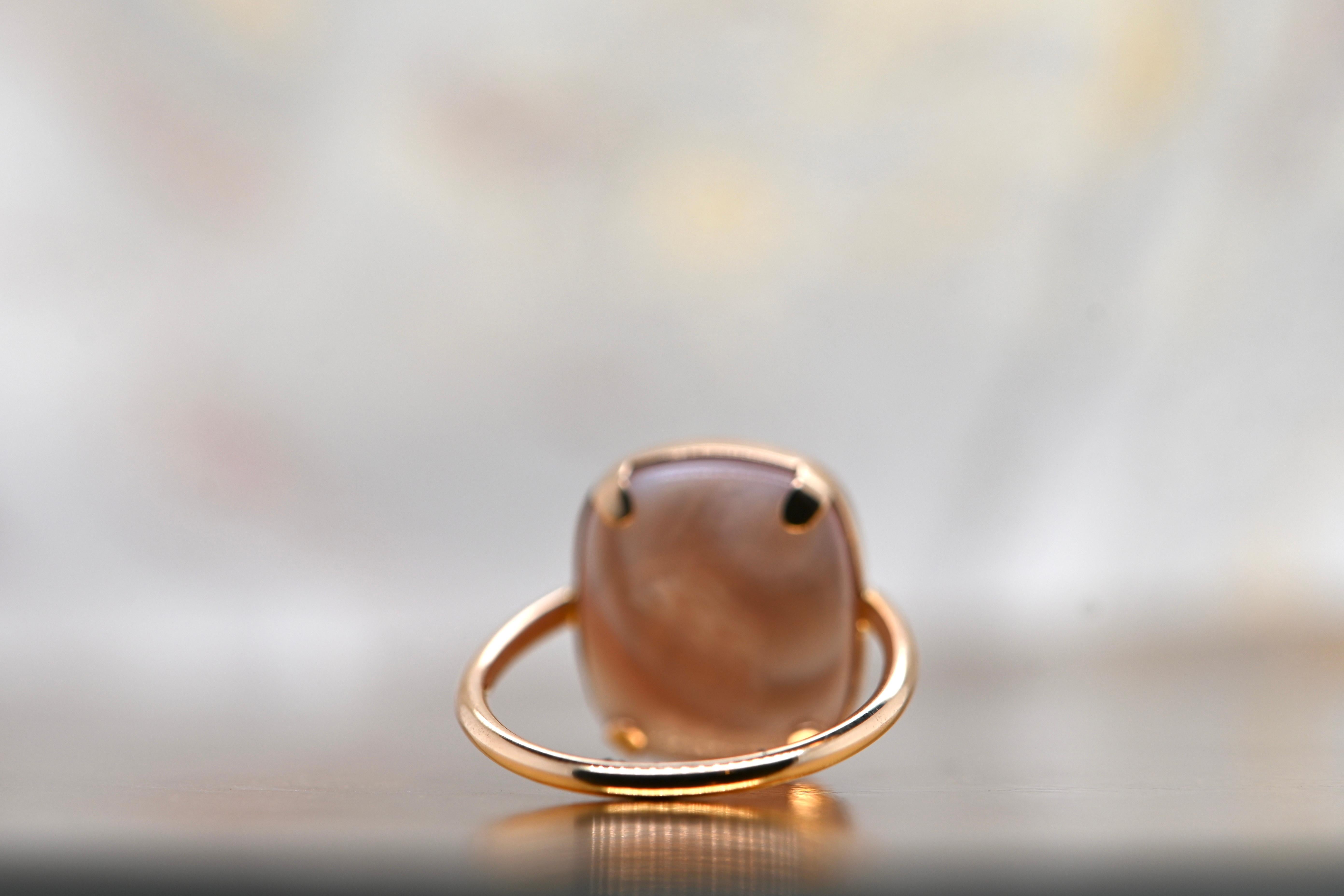 Fashion Ring Pink Mother-Of-Pearl Rose Gold 18 Karat In New Condition For Sale In Vannes, FR