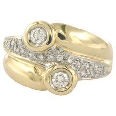 Mode-Ring aus 14 Karat zweifarbigem Gold mit Diamanten im Brillantschliff