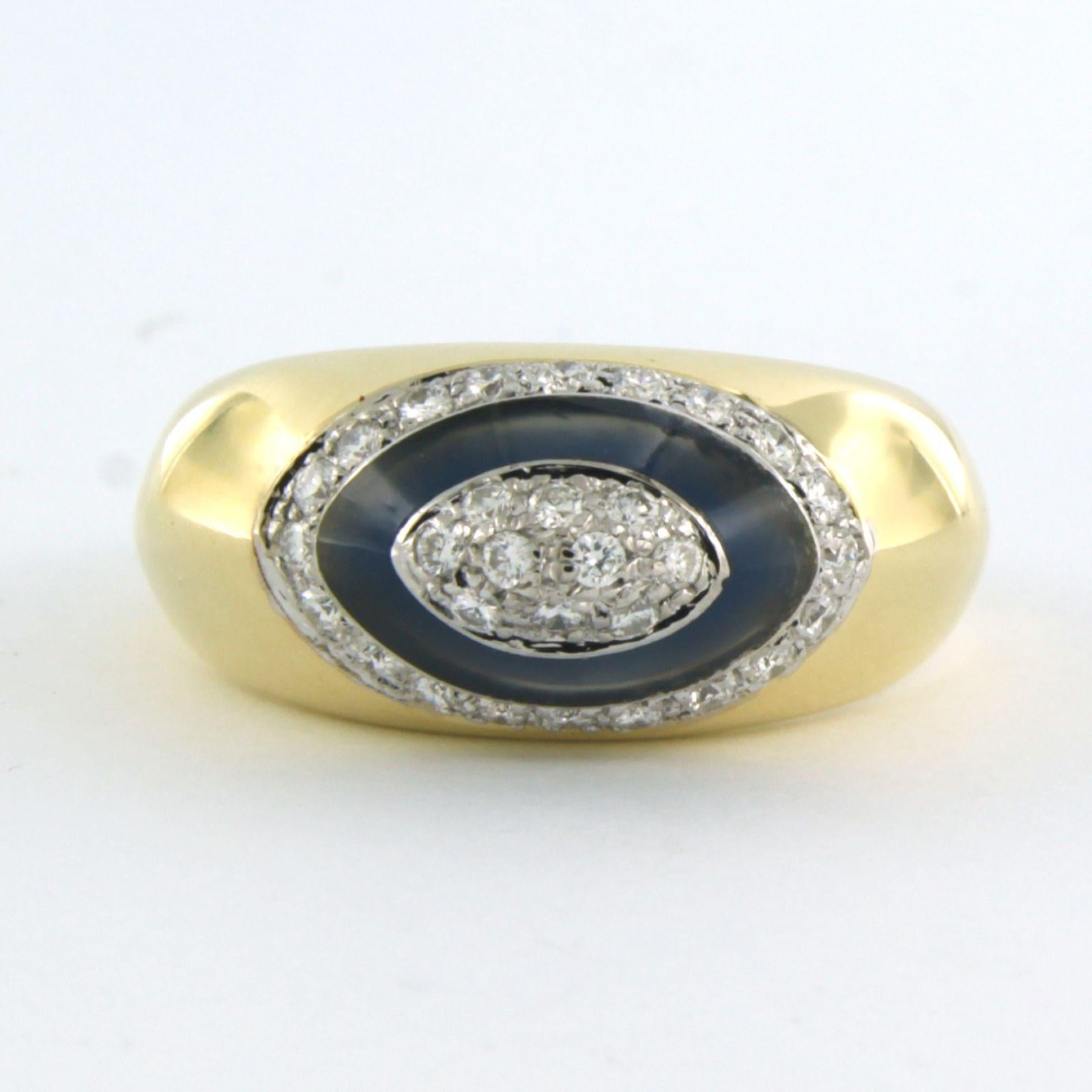 Anillo de oro amarillo de 18k decorado con esmalte y engastado con diamantes talla brillante. 0,35 ct - F/G - VS/SI - talla EE.UU. 10,25 - UE. 20 (63)

descripción detallada:

la parte superior del anillo mide 1,0 cm de ancho por 9,2 mm de