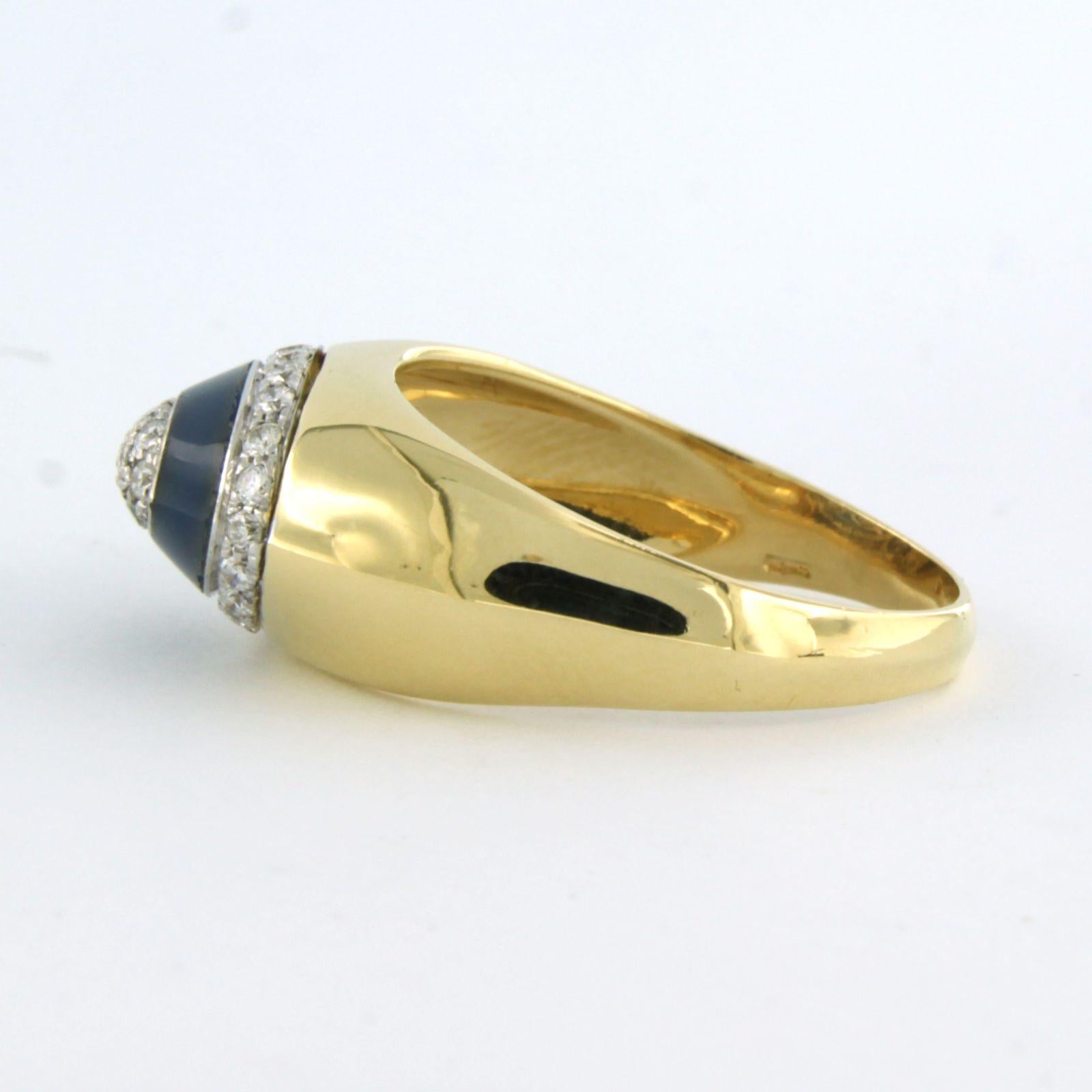 Anillo de moda con diamantes talla brillante de hasta 0,35 ct y esmalte de oro amarillo de 18k en venta 1
