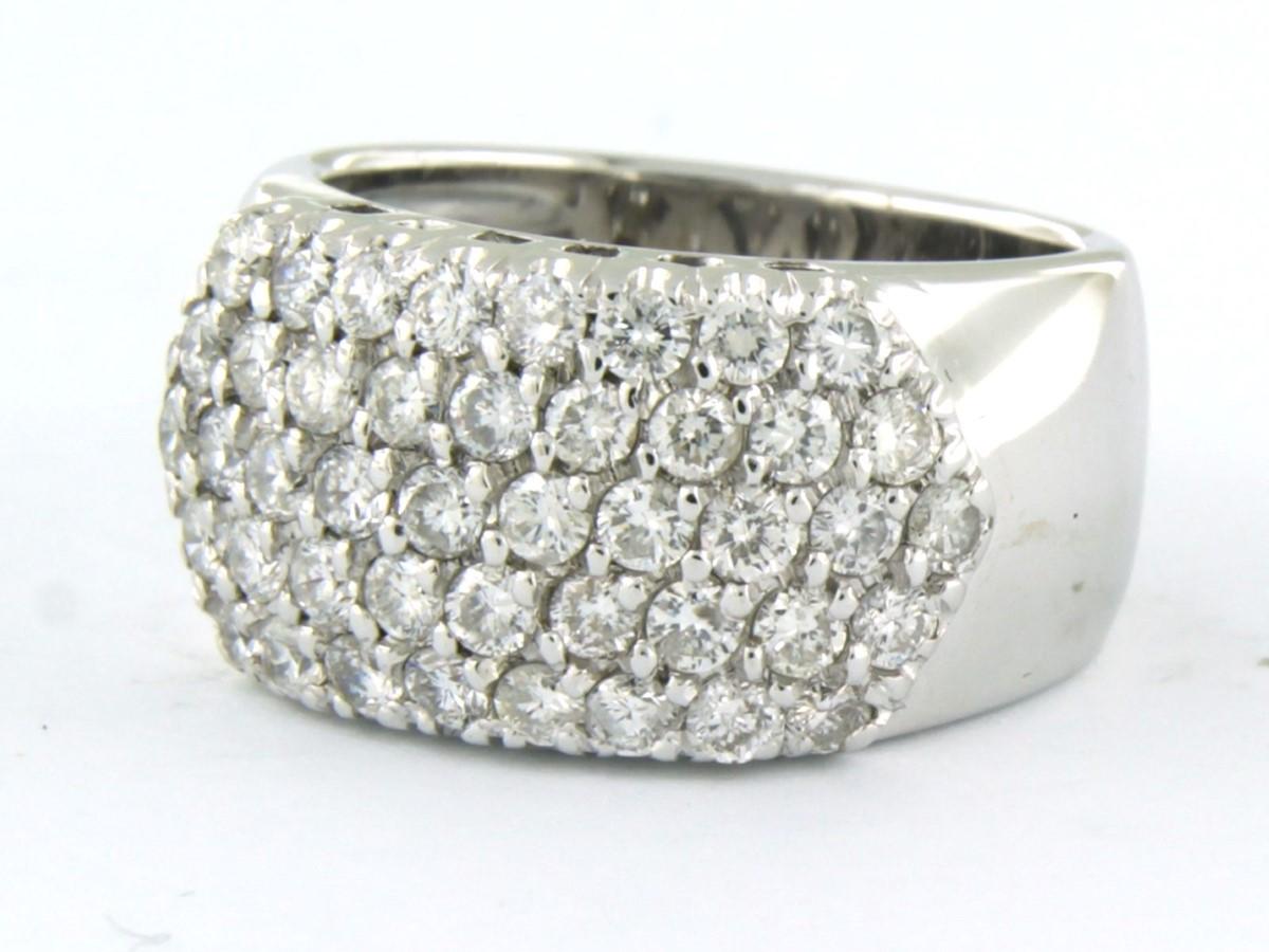 Modern Fashion Ring with diamonds 18k white gold