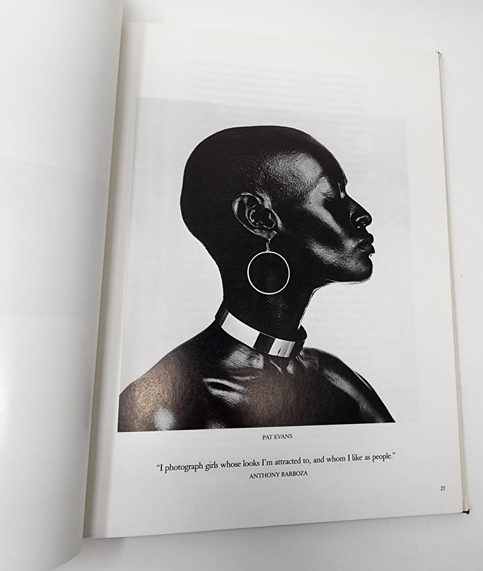 Fashion Theory Hardcover de Carol Digrappa, 1ère édition des années 1980 en vente 4