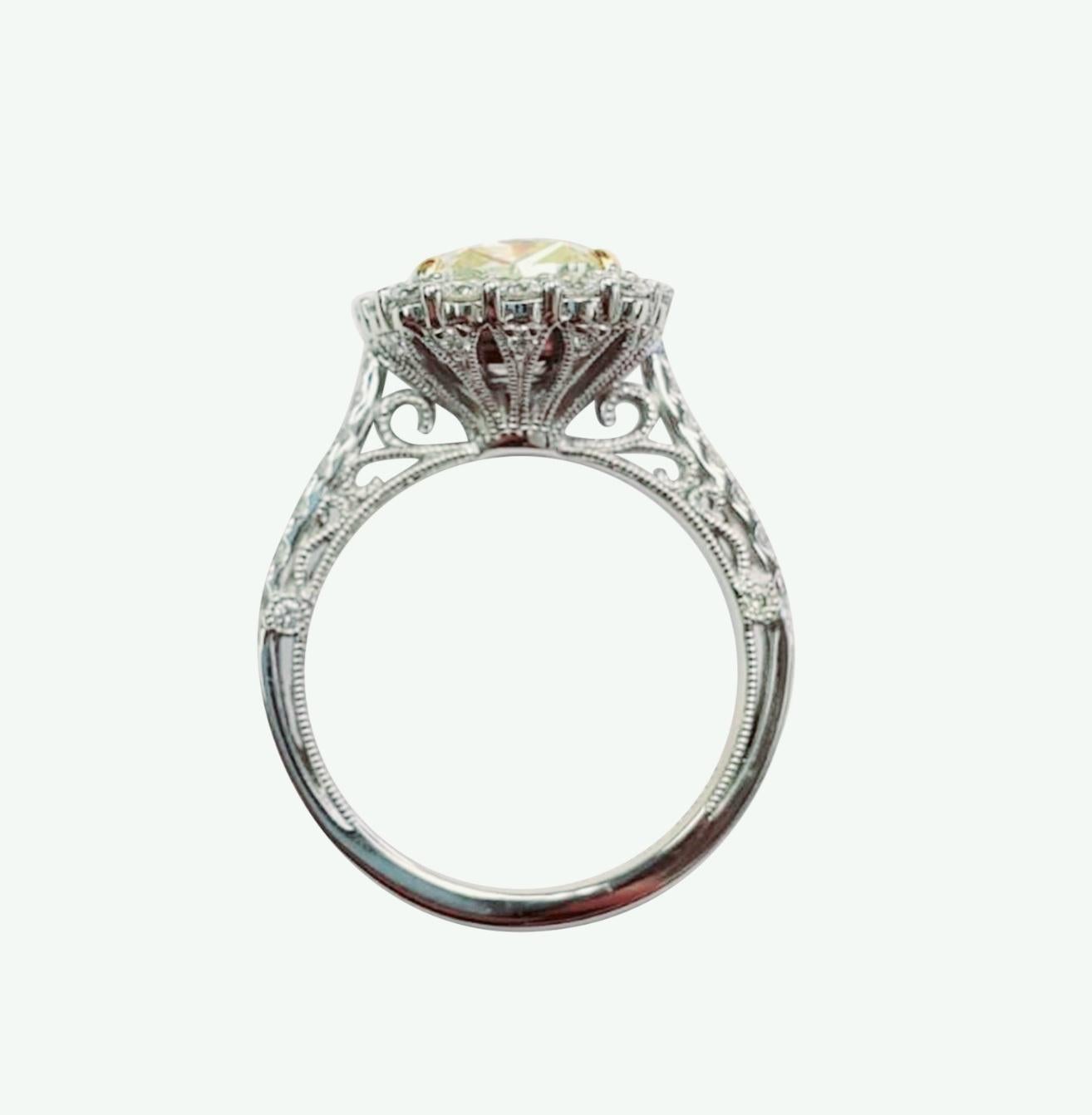 Cushion Cut Fashion Yellow Diamond Ring with White Diamond GIA Certified