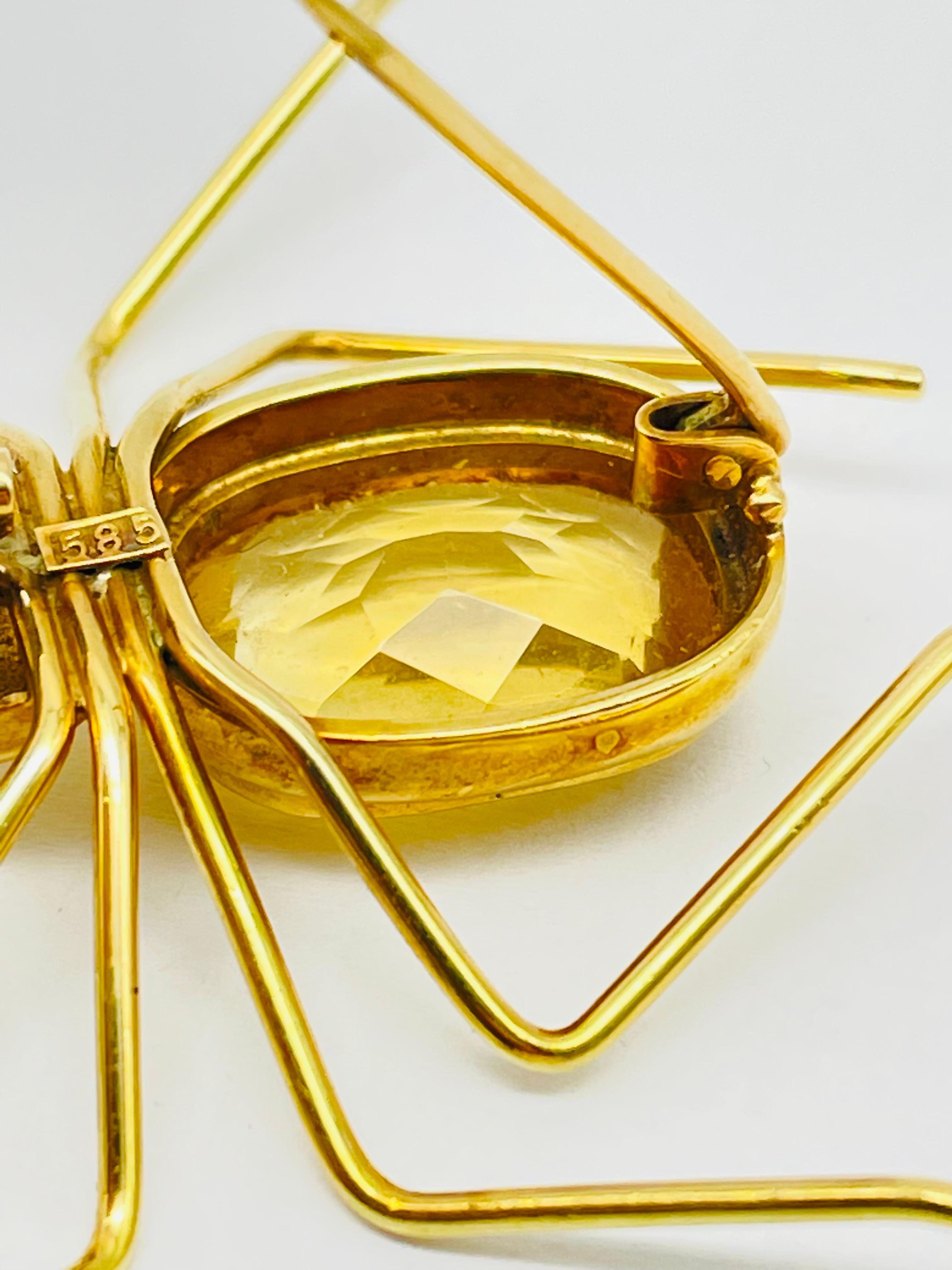 Fashionable 14k Gold Brooch with Citrine Stone For Sale 2