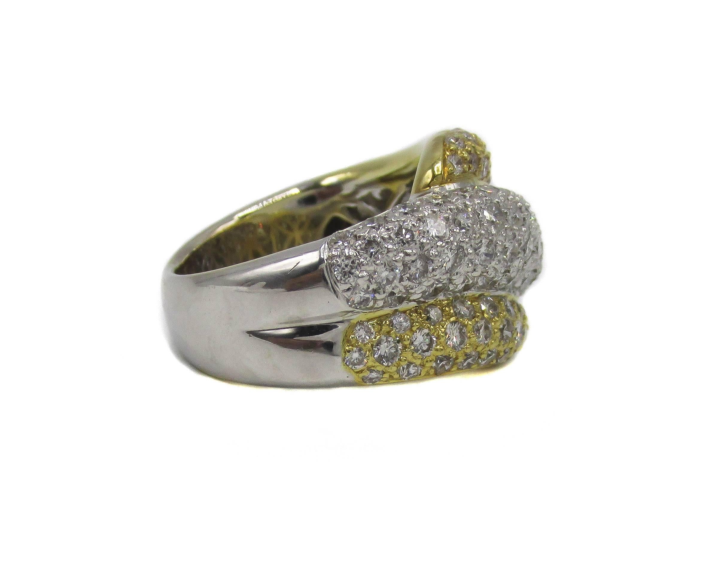 Round Cut Fashionable Diamond Two-Color Gold Ring For Sale
