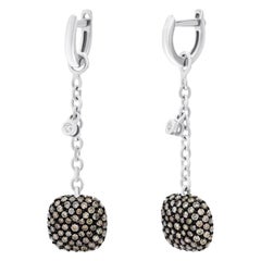 Pendants d'oreilles fantaisie italiens en or blanc et diamants bruns pour elle