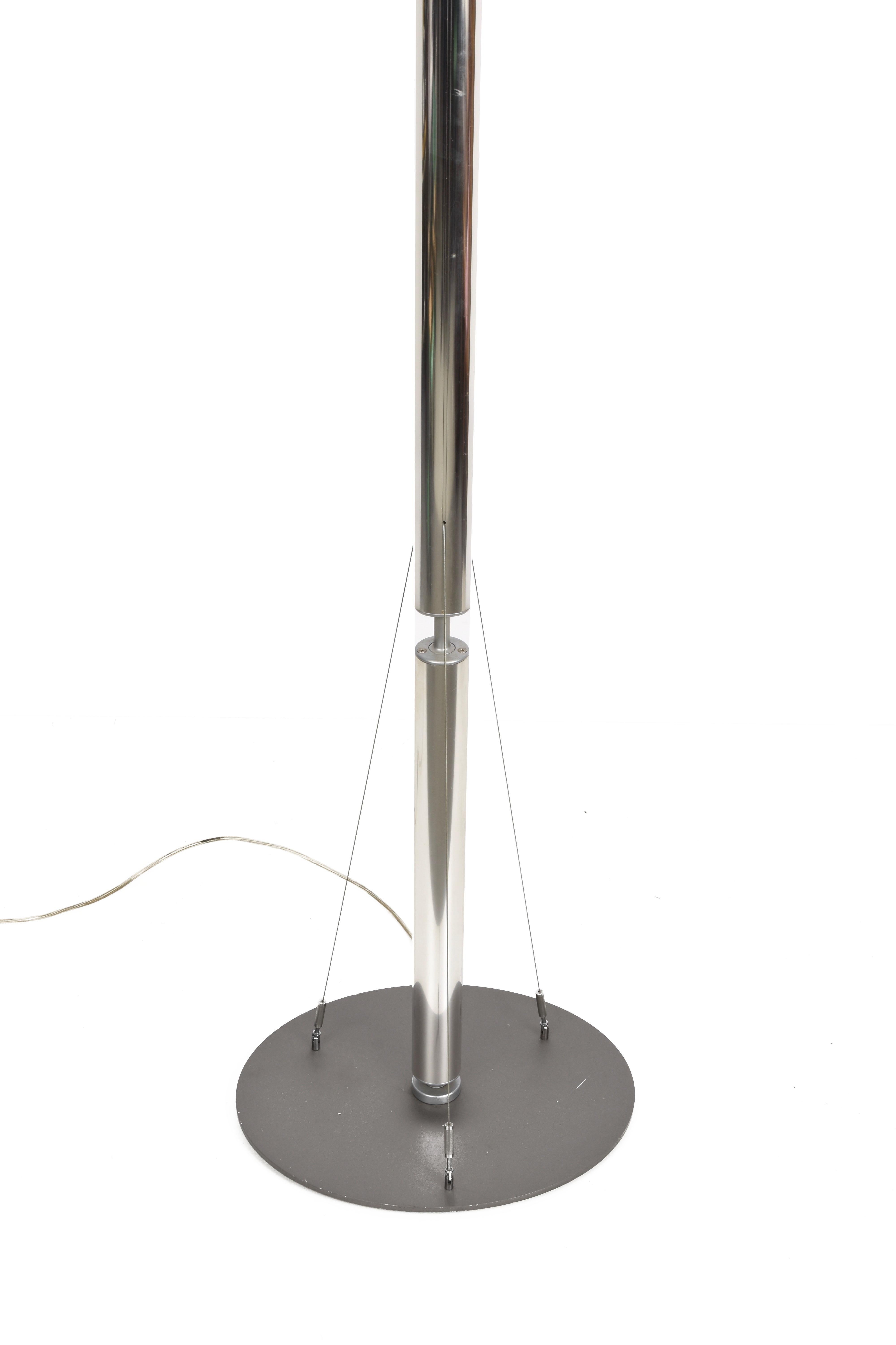 Midcentury-Stehlampe aus Chrom von Fassina & Forcolini für Italiana Luce, Italien, 1980er Jahre (Moderne der Mitte des Jahrhunderts) im Angebot