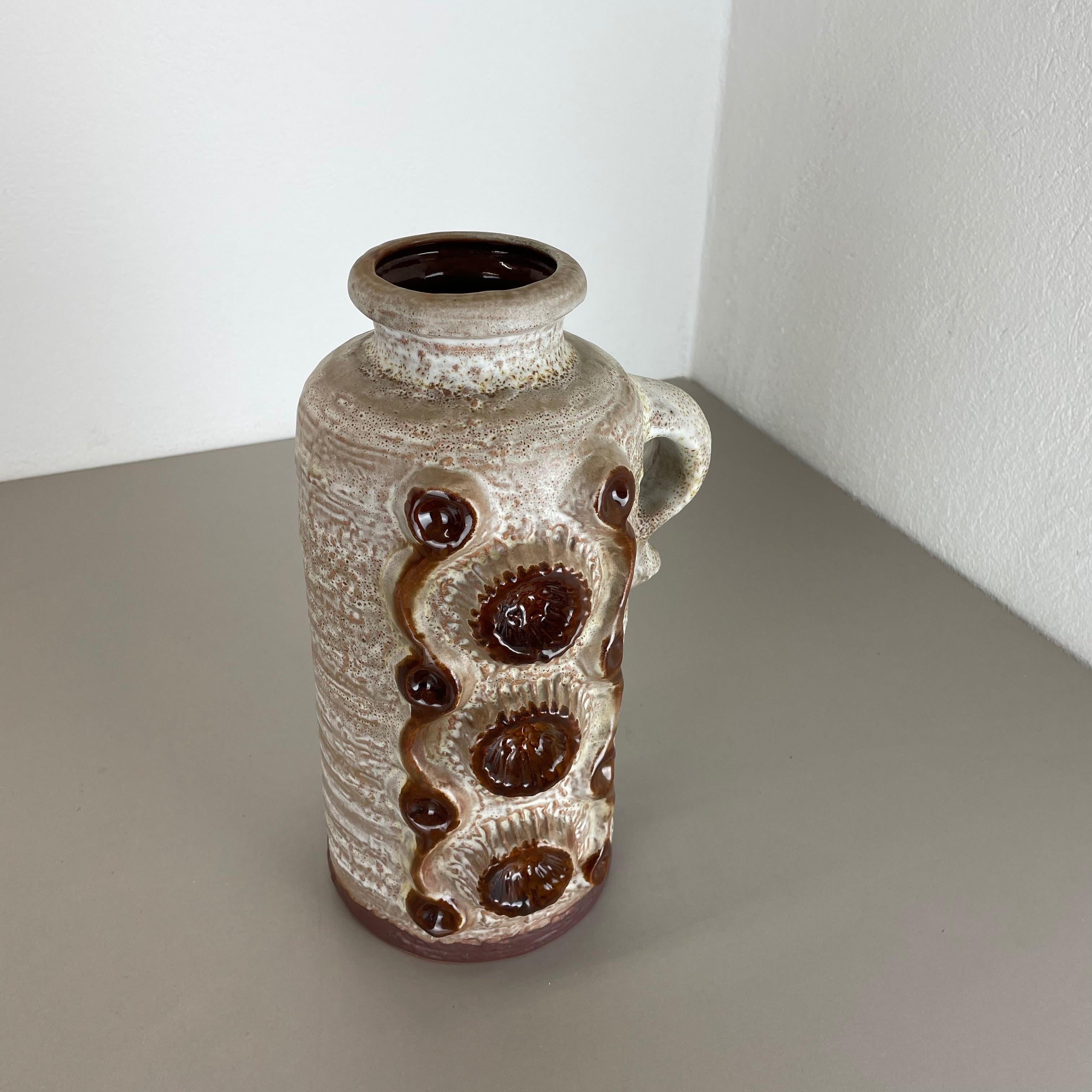 Fat Lava Ceramic Brutalist Vase Heinz Siery Carstens Tönnieshof, Germany, 1970s In Good Condition For Sale In Kirchlengern, DE