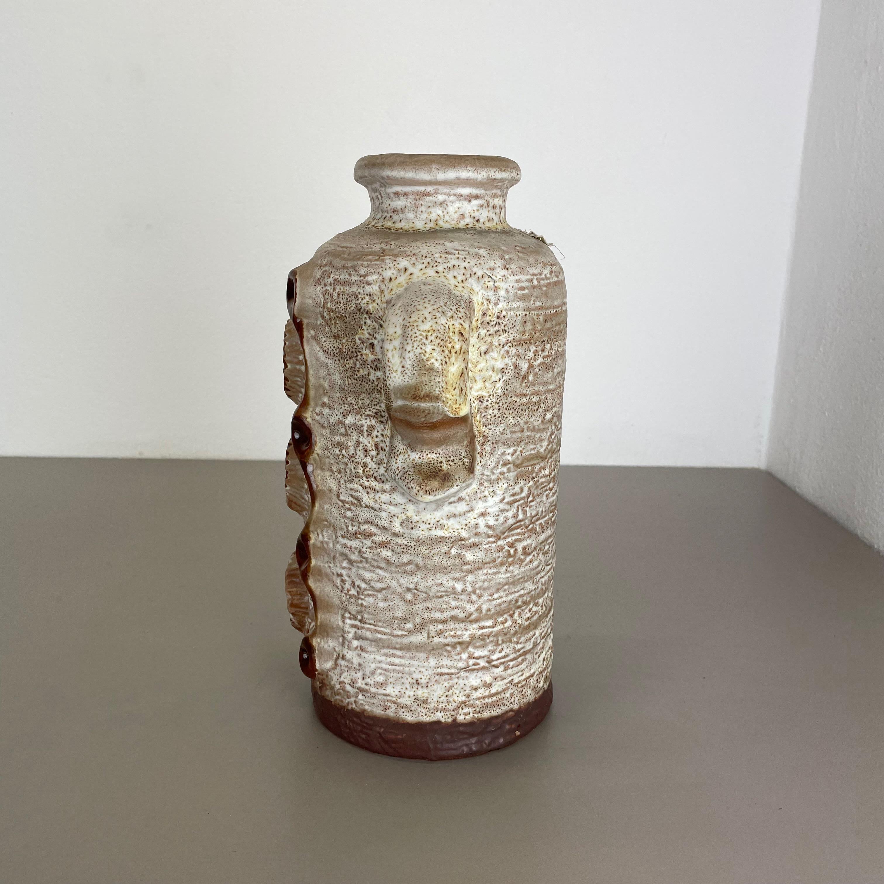 Fette Lava Keramische Brutalistische Vase Heinz Siery Carstens Tönnieshof, Deutschland, 1970er Jahre (Keramik) im Angebot
