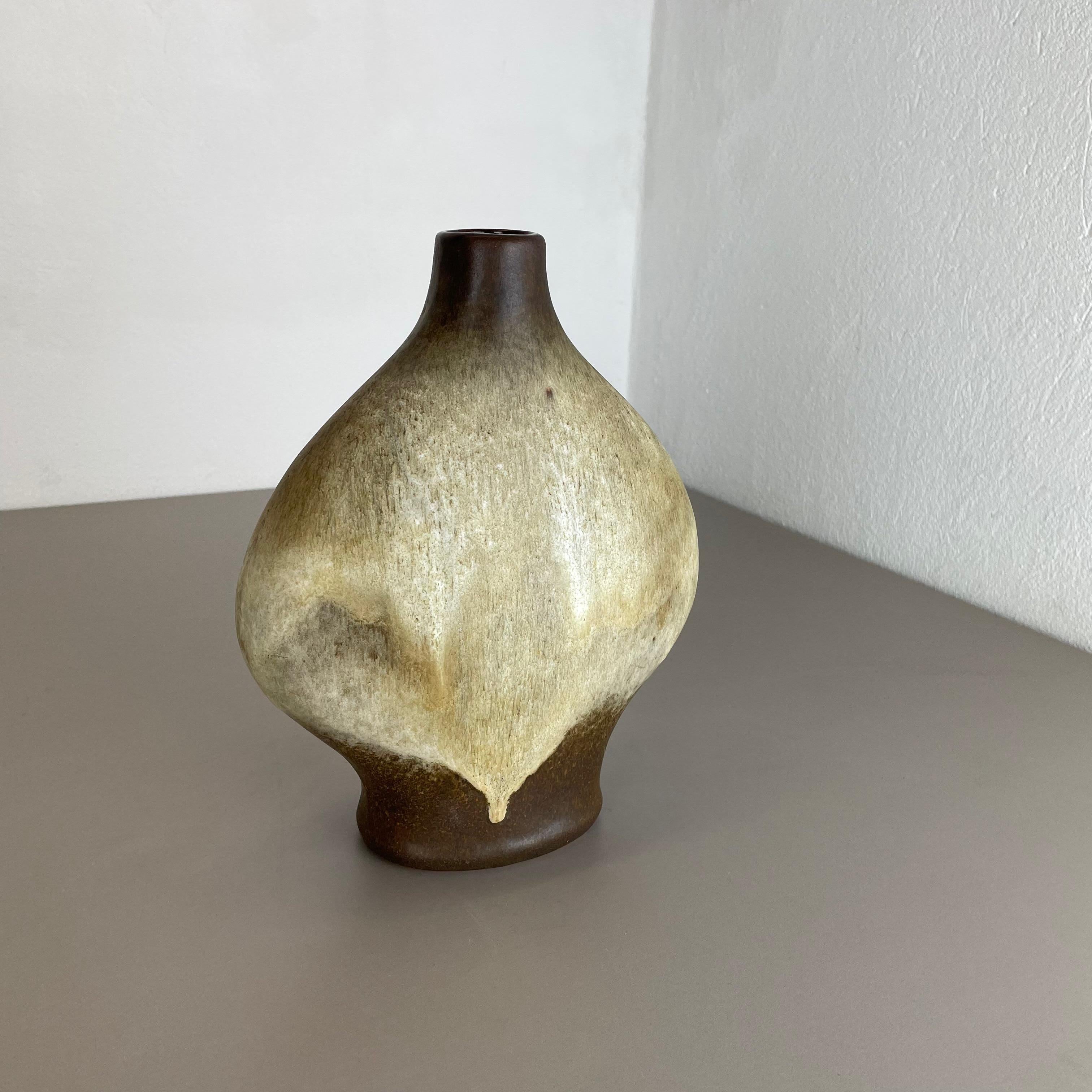 Allemand Gros vase en céramique de lave Gerda Heukeroth Carstens Tönnieshof Allemagne, 1970 en vente