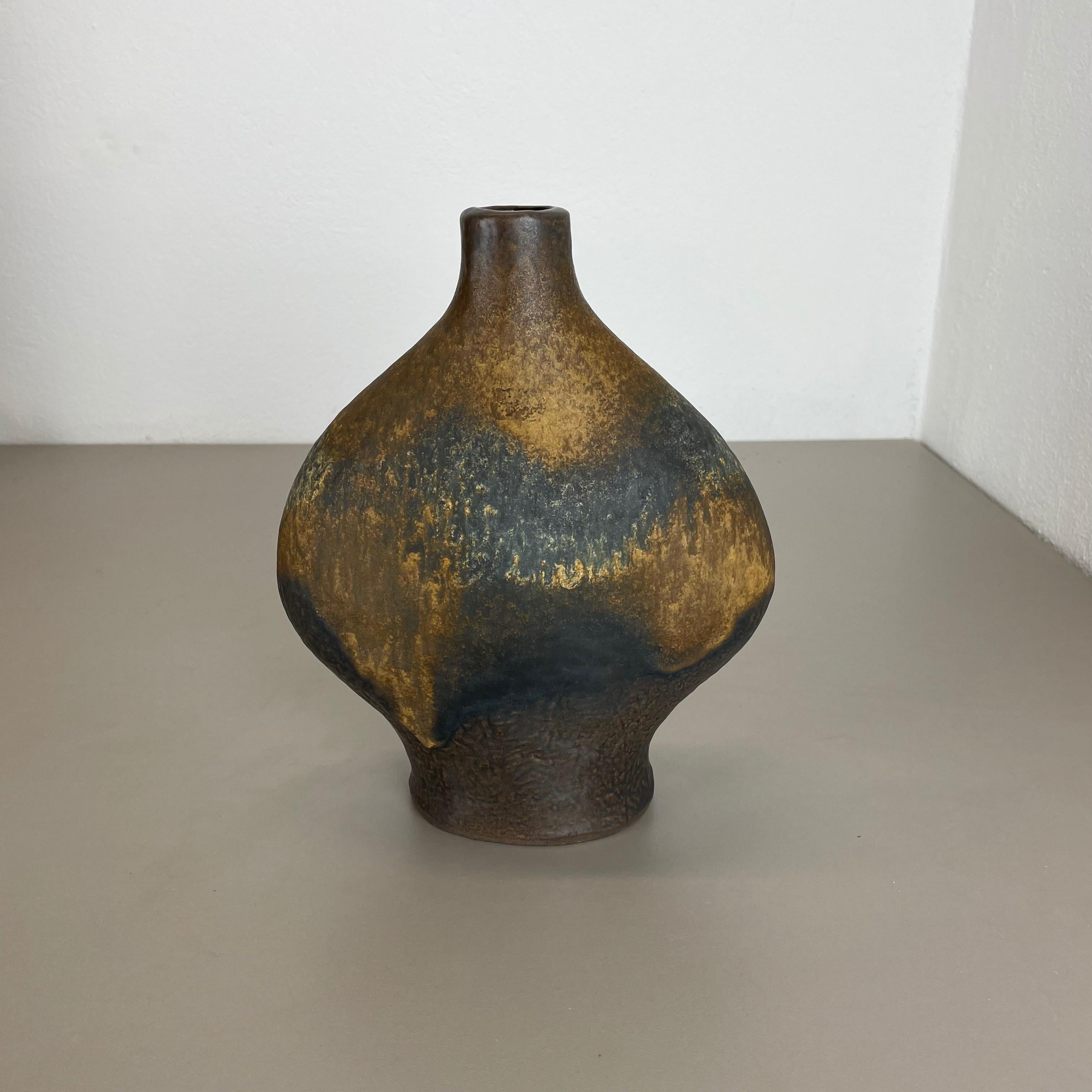 Allemand Vase en poterie de lave grasse Gerda Heukeroth Carstens Tönnieshof Allemagne, années 1970 en vente