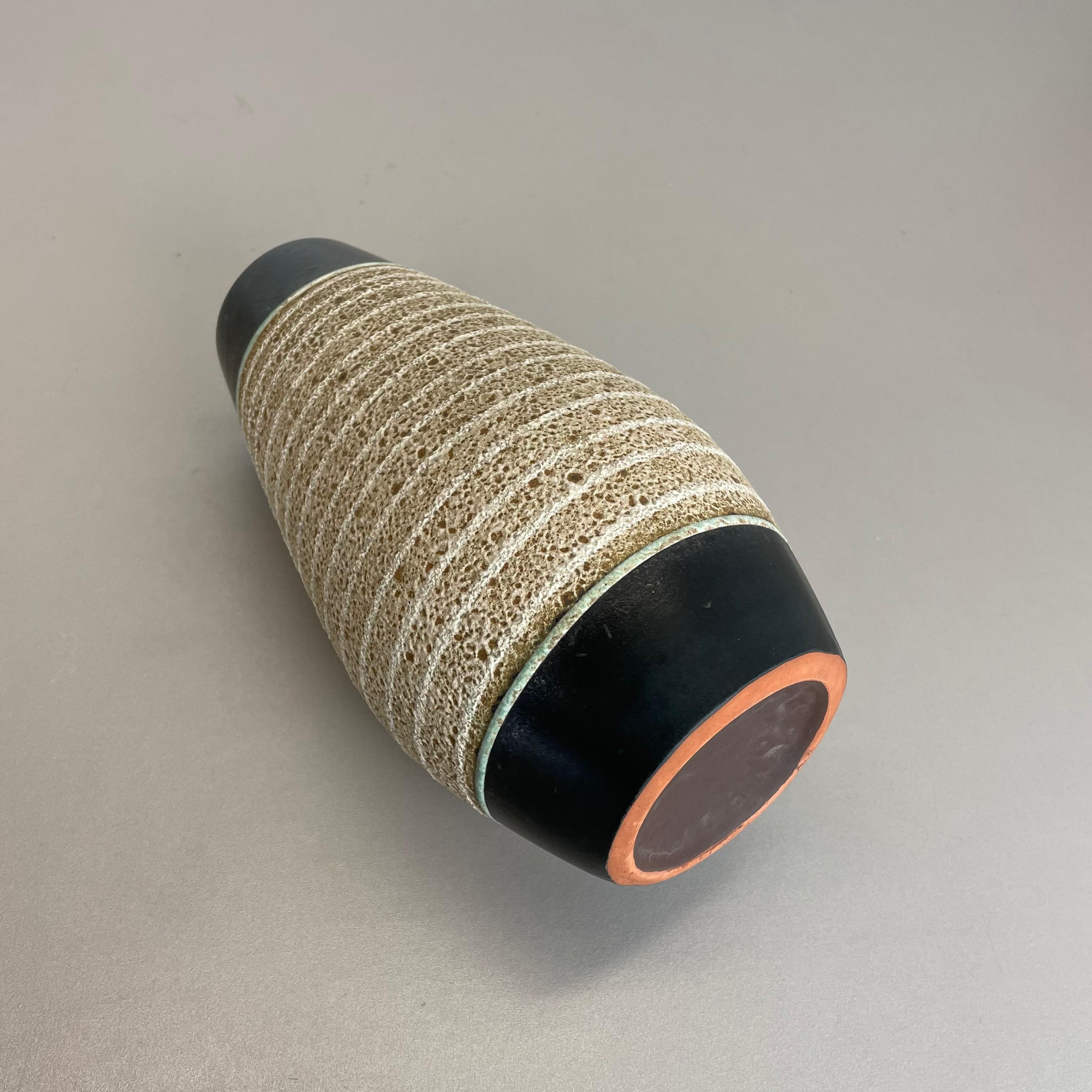 Vaso in ceramica Lava Grassa Heinz Siery Carstens Tönnieshof, Germania, anni '1960 in vendita 3